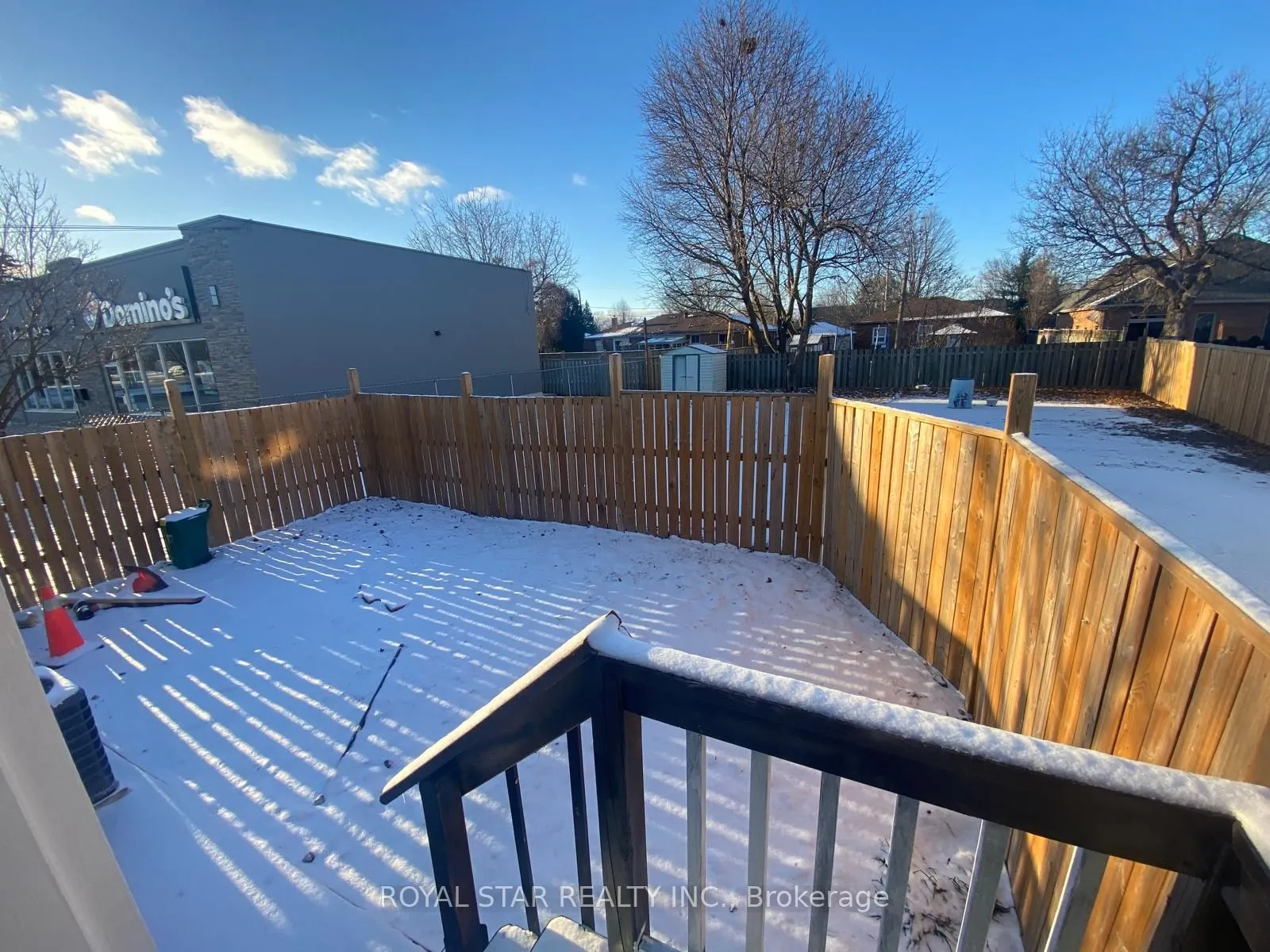 323 Queen Street E