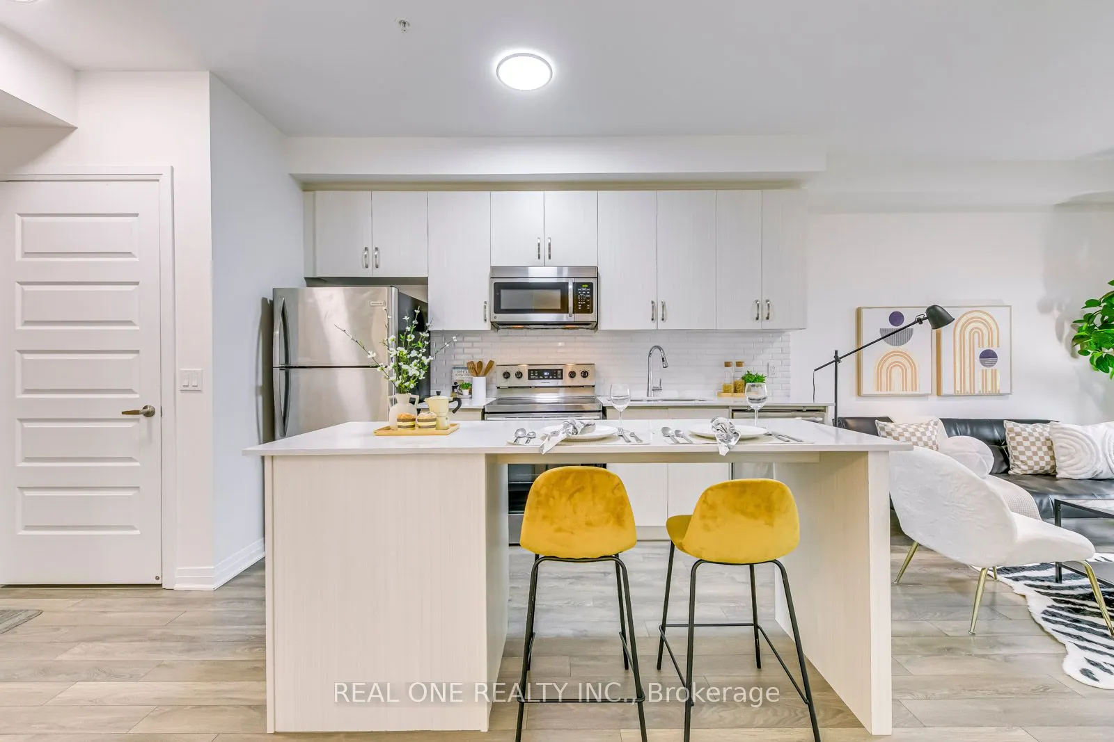 1105 Leger Way, #223