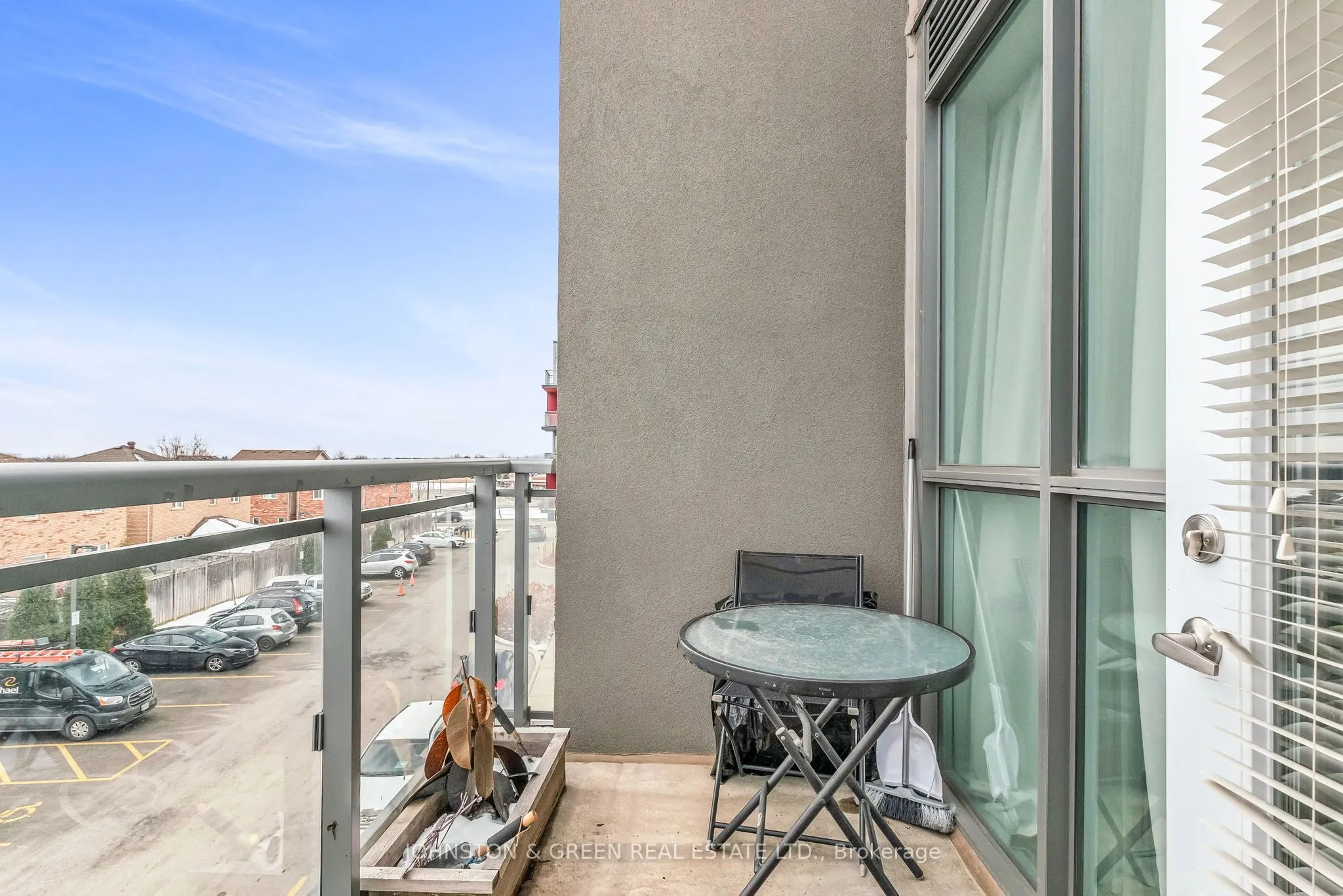 5260 Dundas Street, #C316
