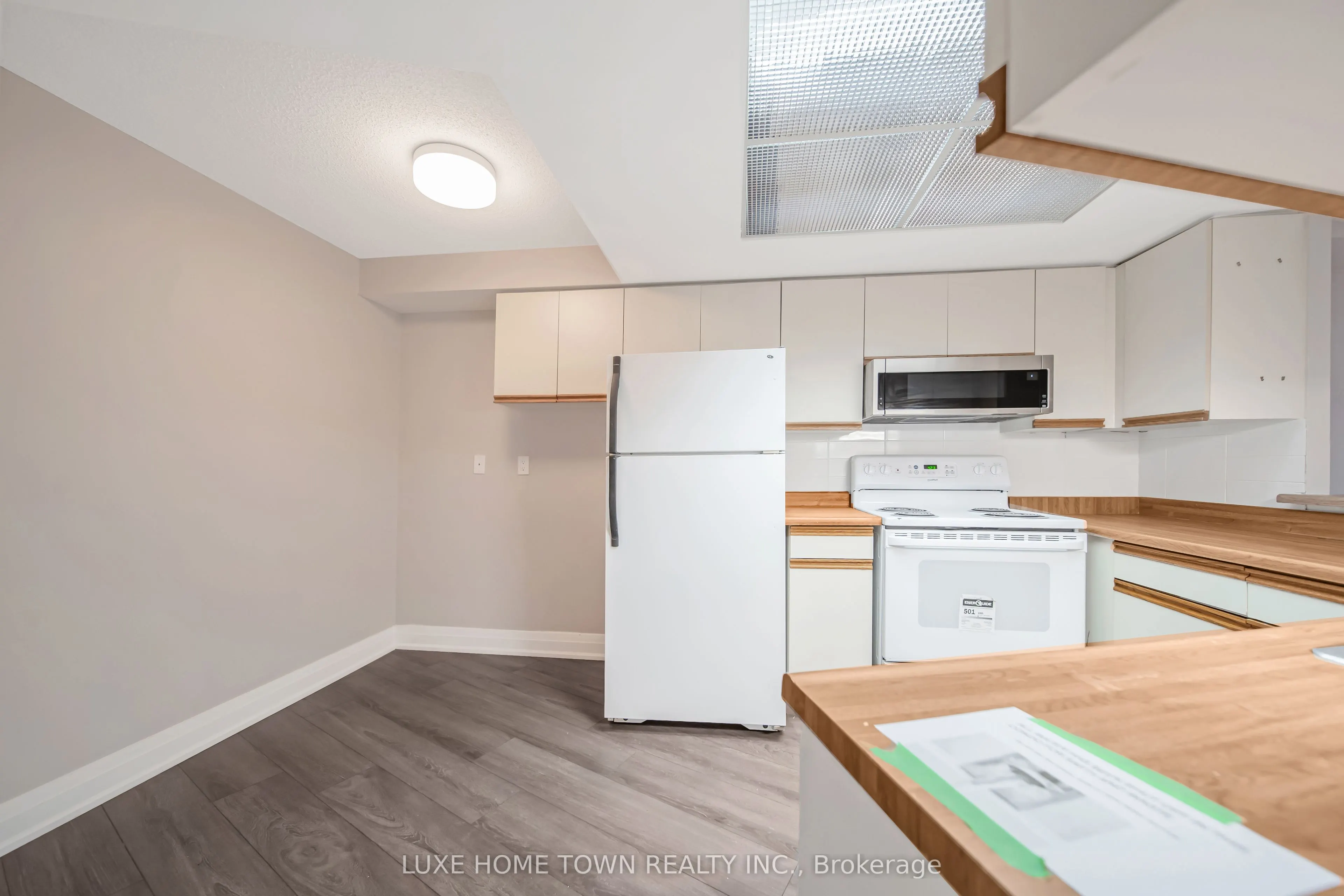 1360 Rathburn Road E, #Ph06
