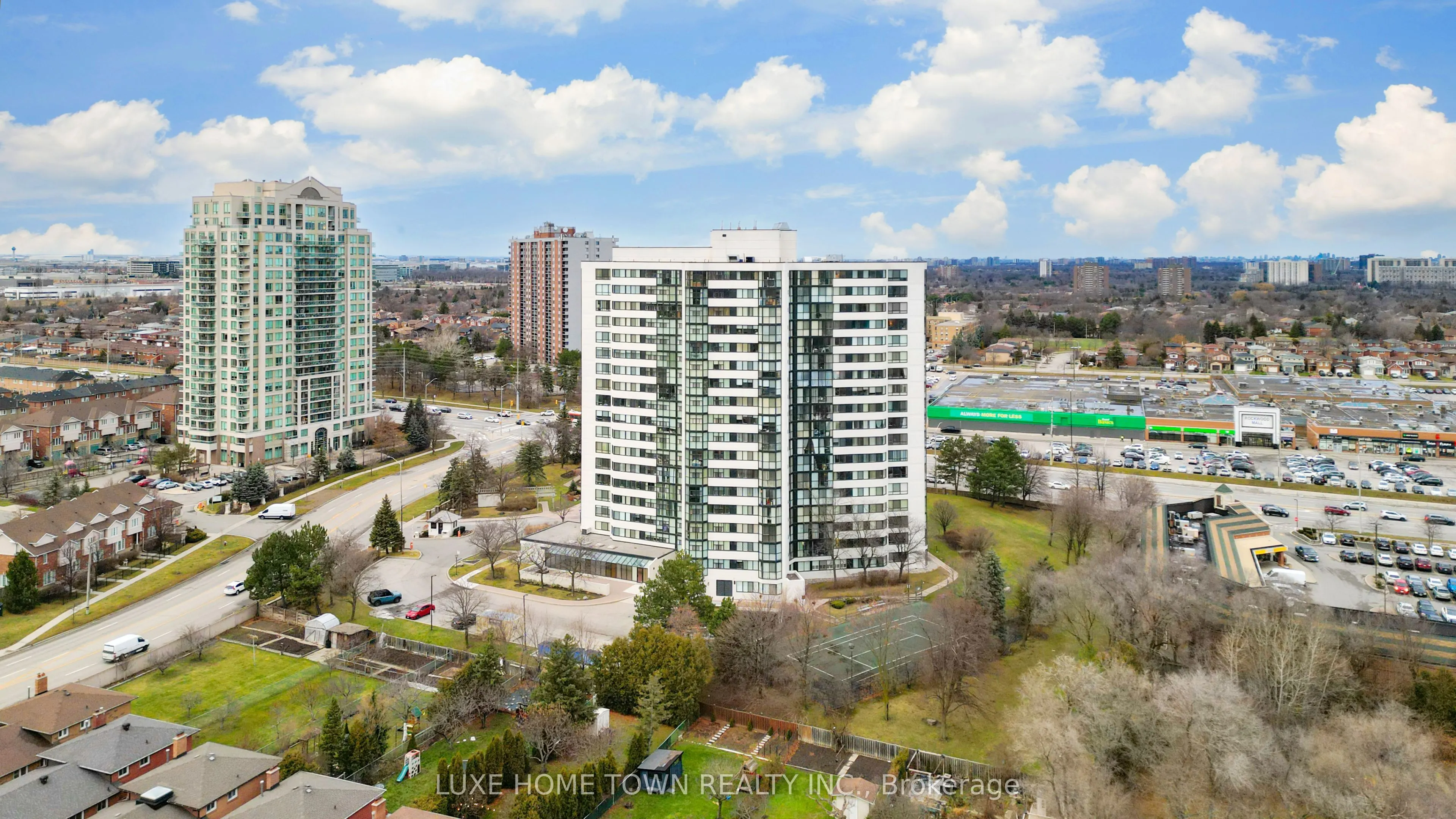 1360 Rathburn Road E, #Ph06