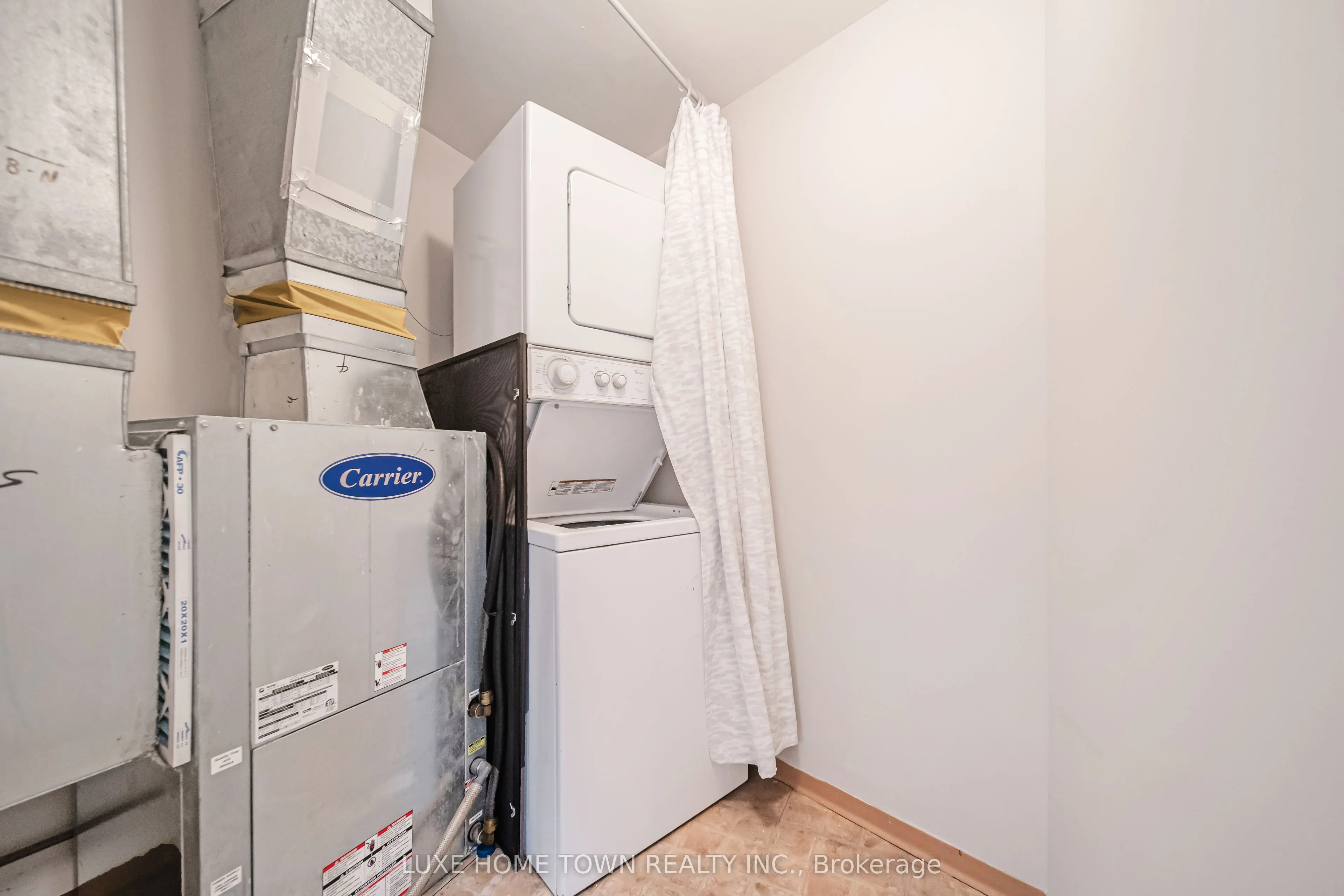 1360 Rathburn Road E, #Ph06