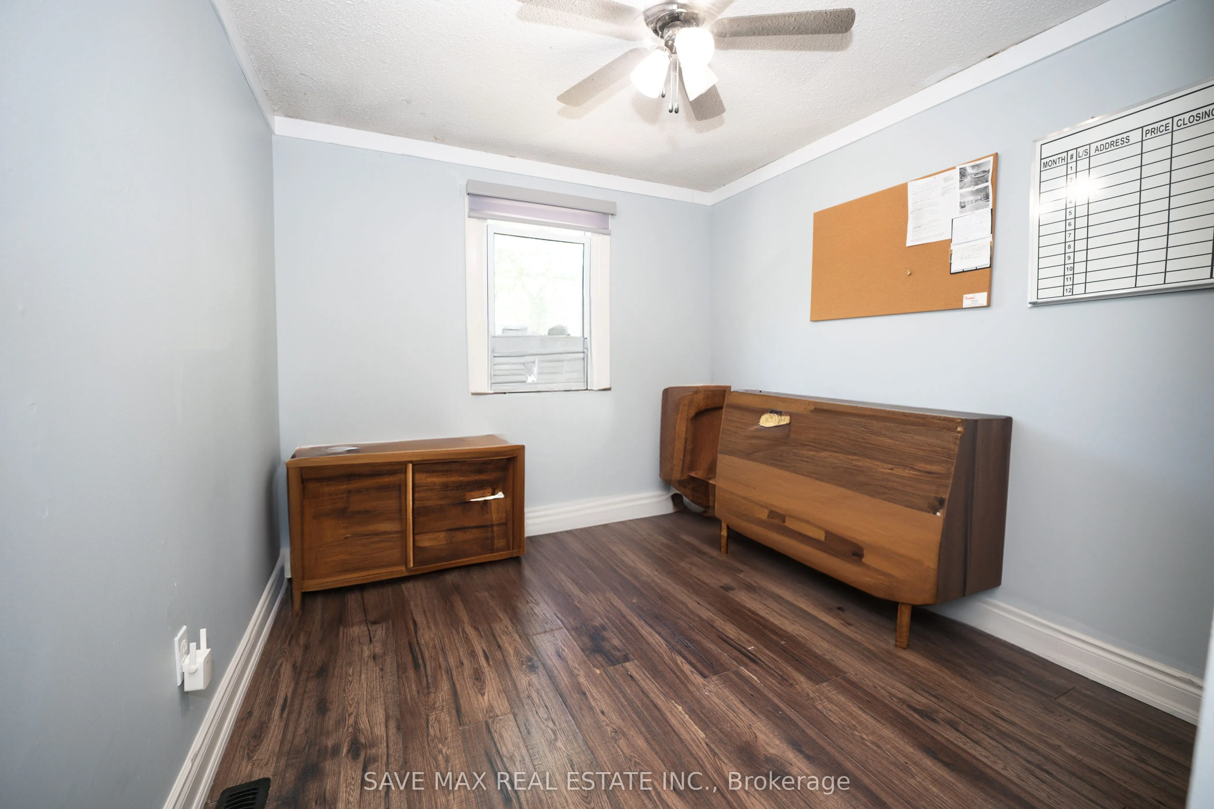 26 Gilmore Drive N