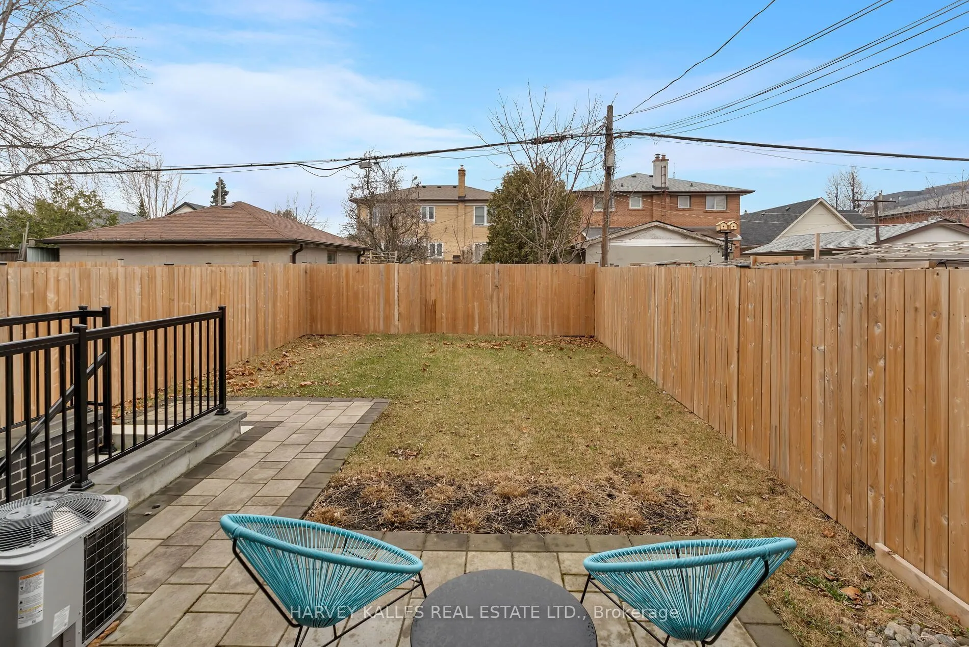 30 Roseland Drive