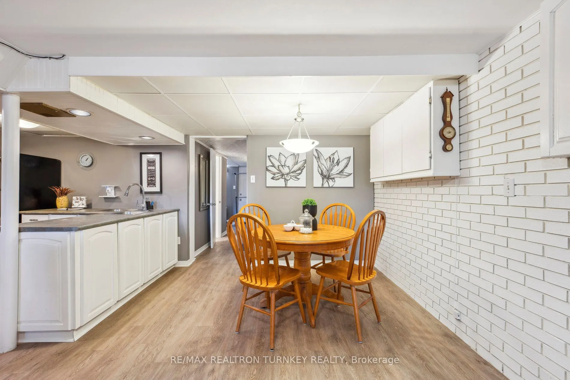 35 Bartley Bull Parkway