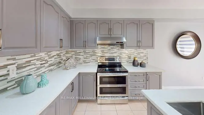 25 Trevino Crescent