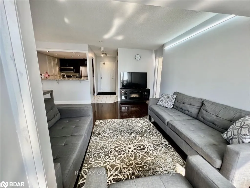 265 Enfield Place #903