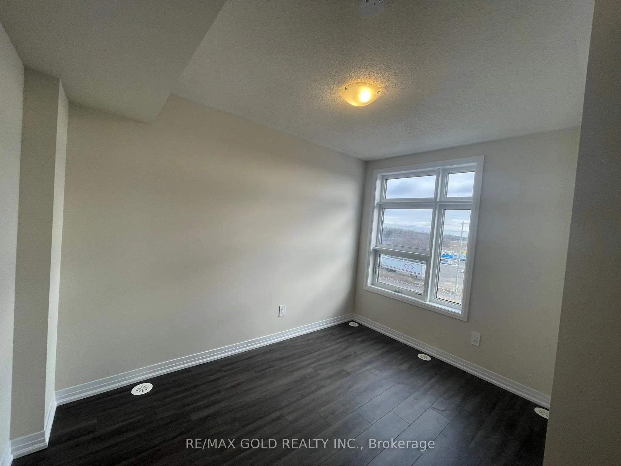 1581 Rose Way, #414