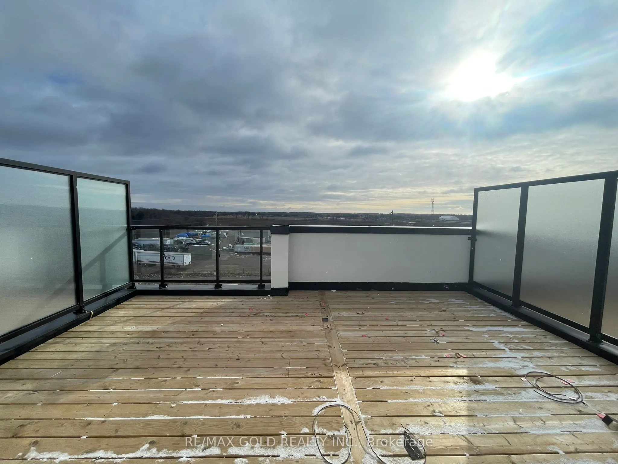 1581 Rose Way, #414