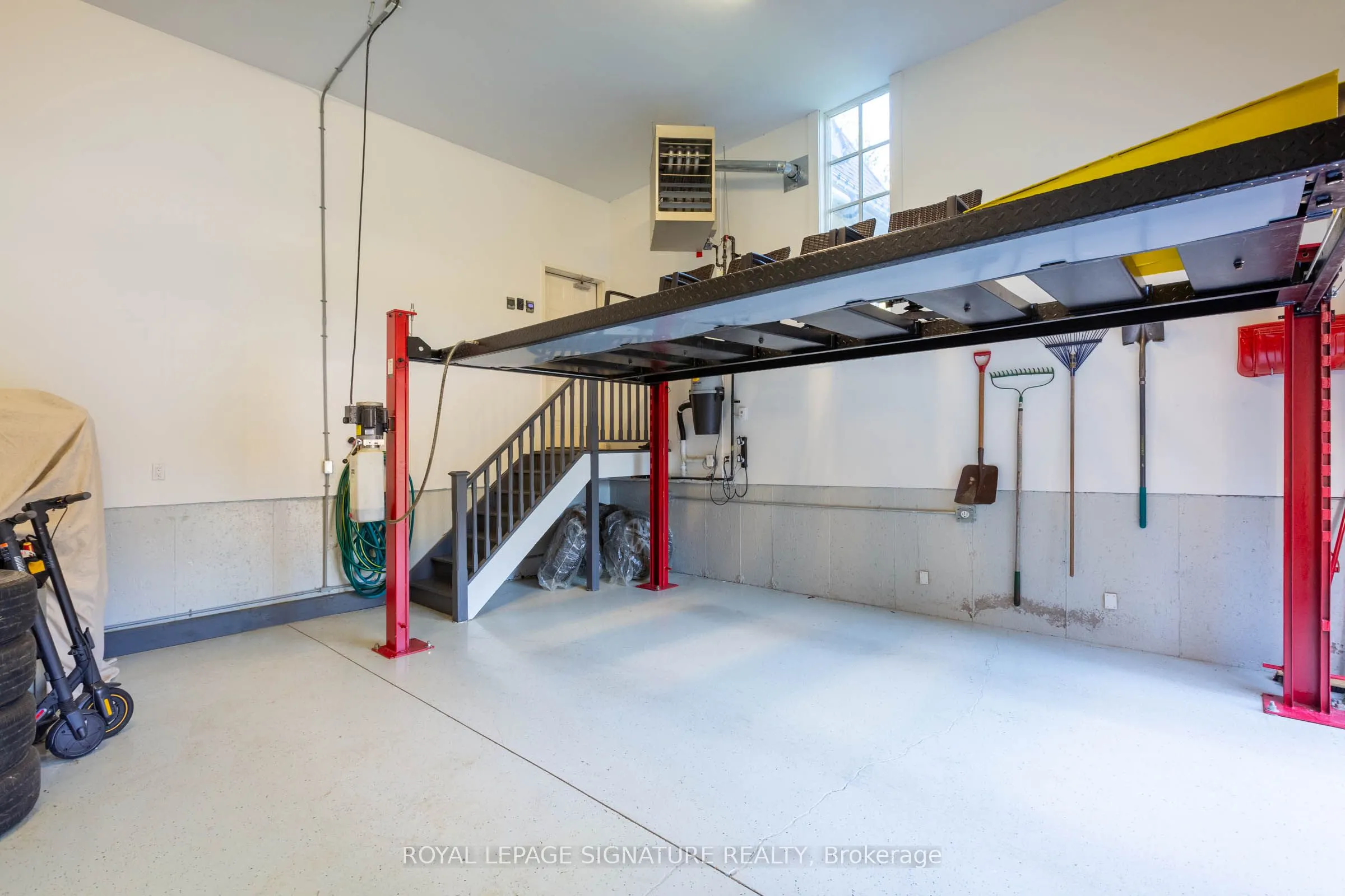 1161 Tecumseh Park Drive