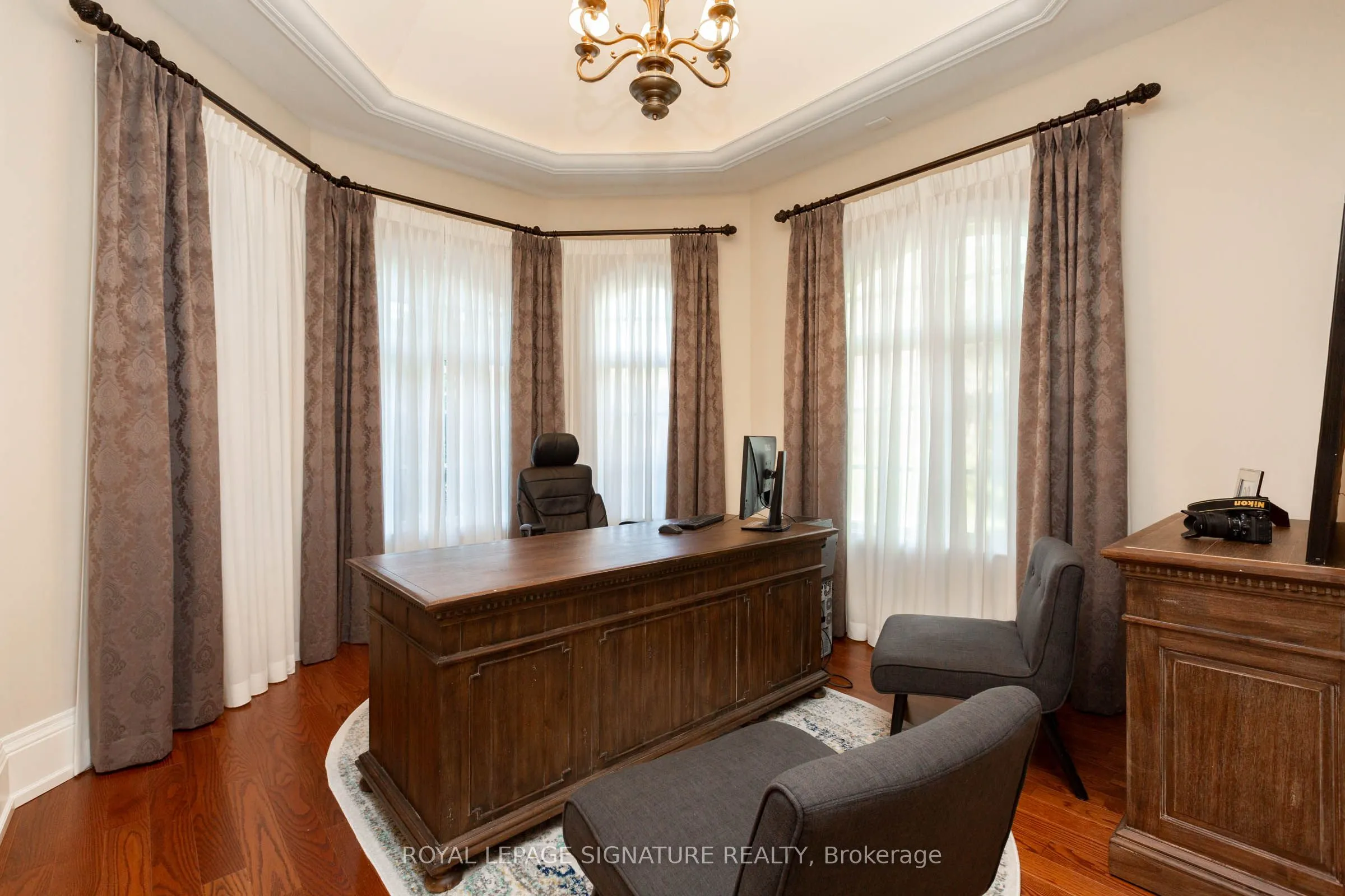 1161 Tecumseh Park Drive