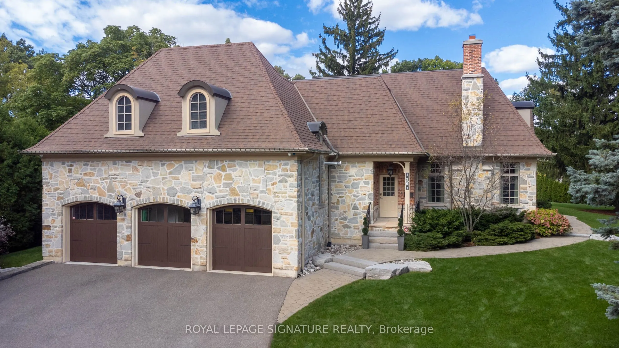 1161 Tecumseh Park Drive