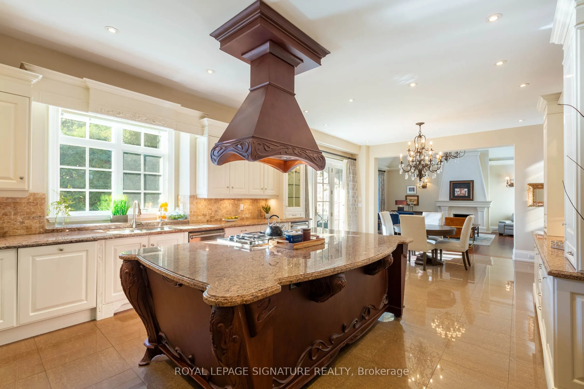 1161 Tecumseh Park Drive
