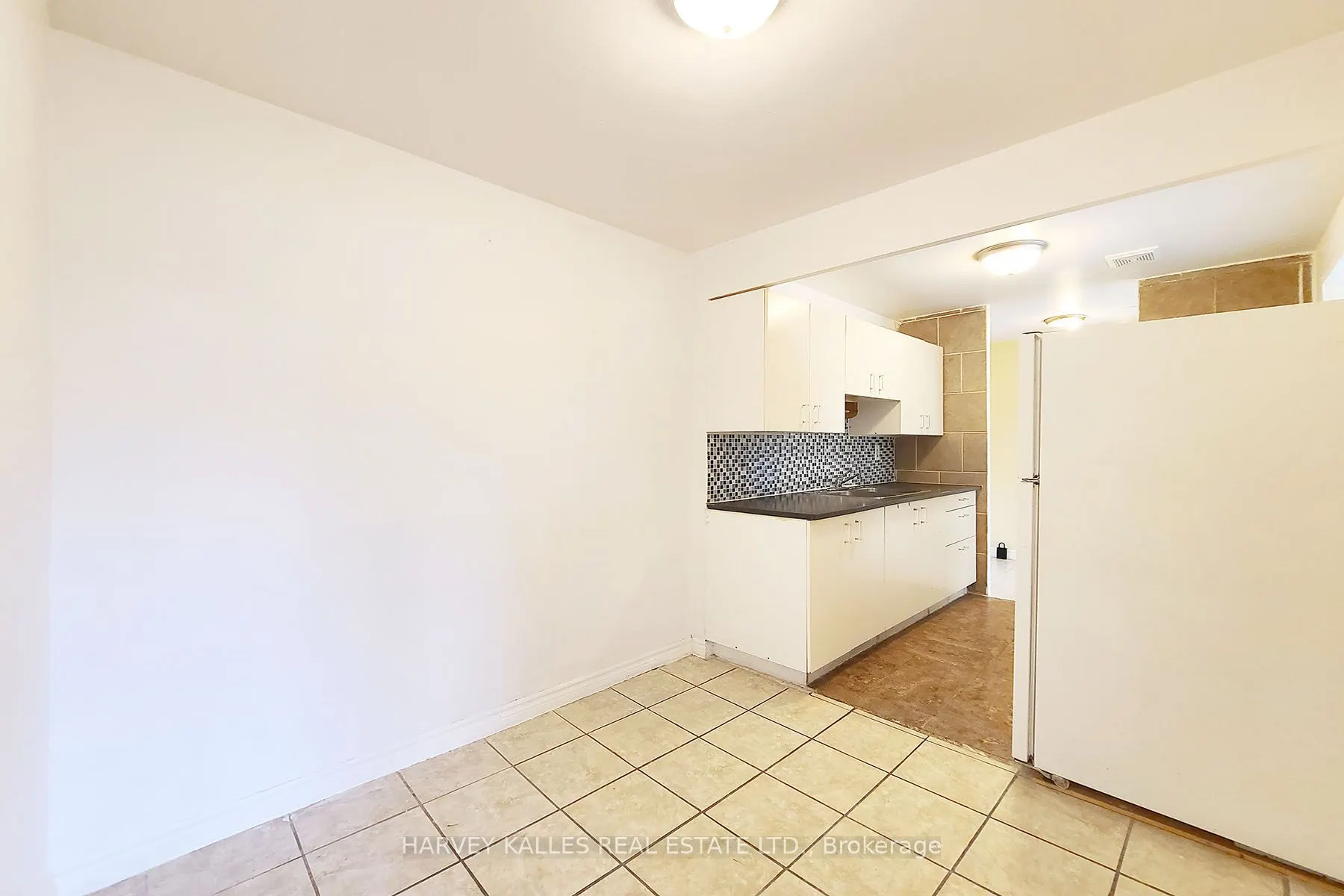 80 Blackfriar Avenue, #114