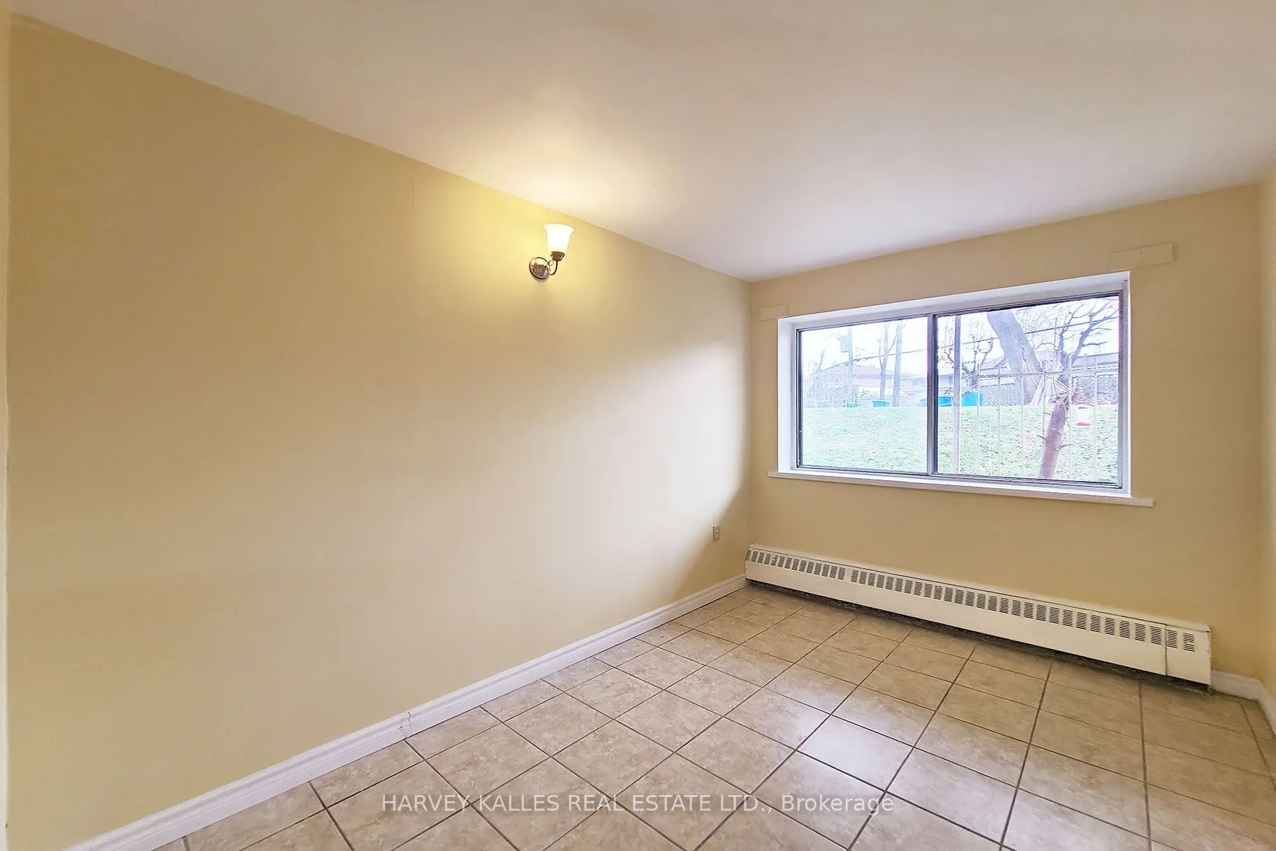 80 Blackfriar Avenue, #114