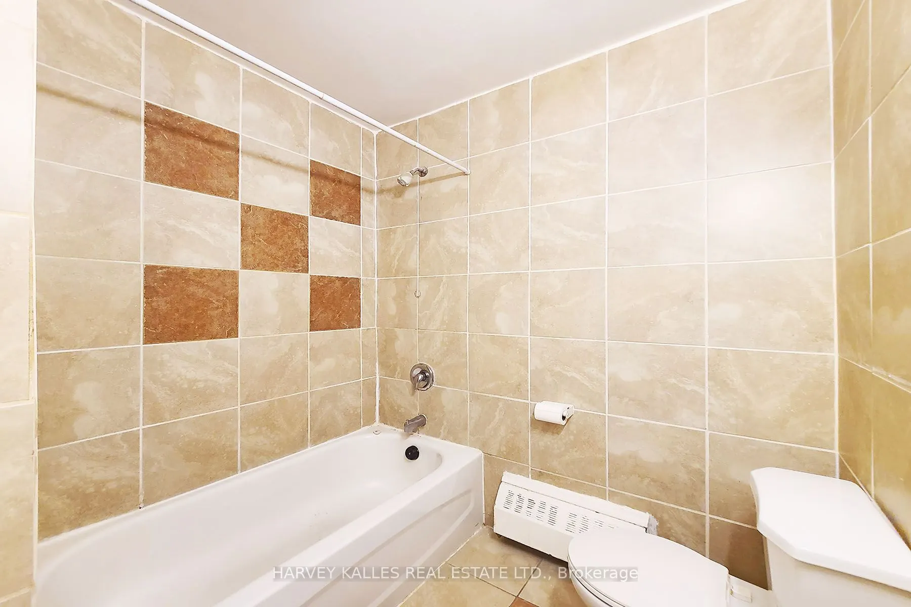 80 Blackfriar Avenue, #114