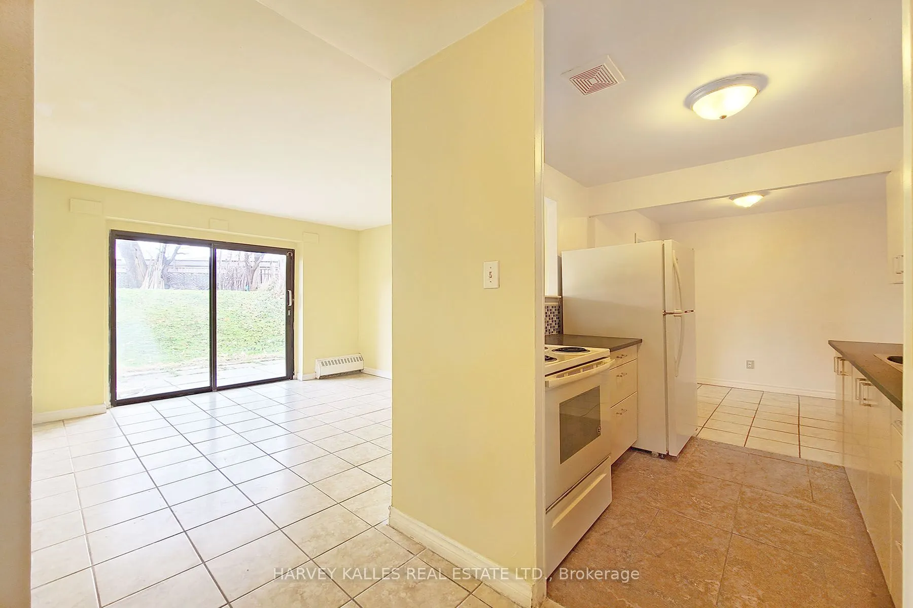 80 Blackfriar Avenue, #114