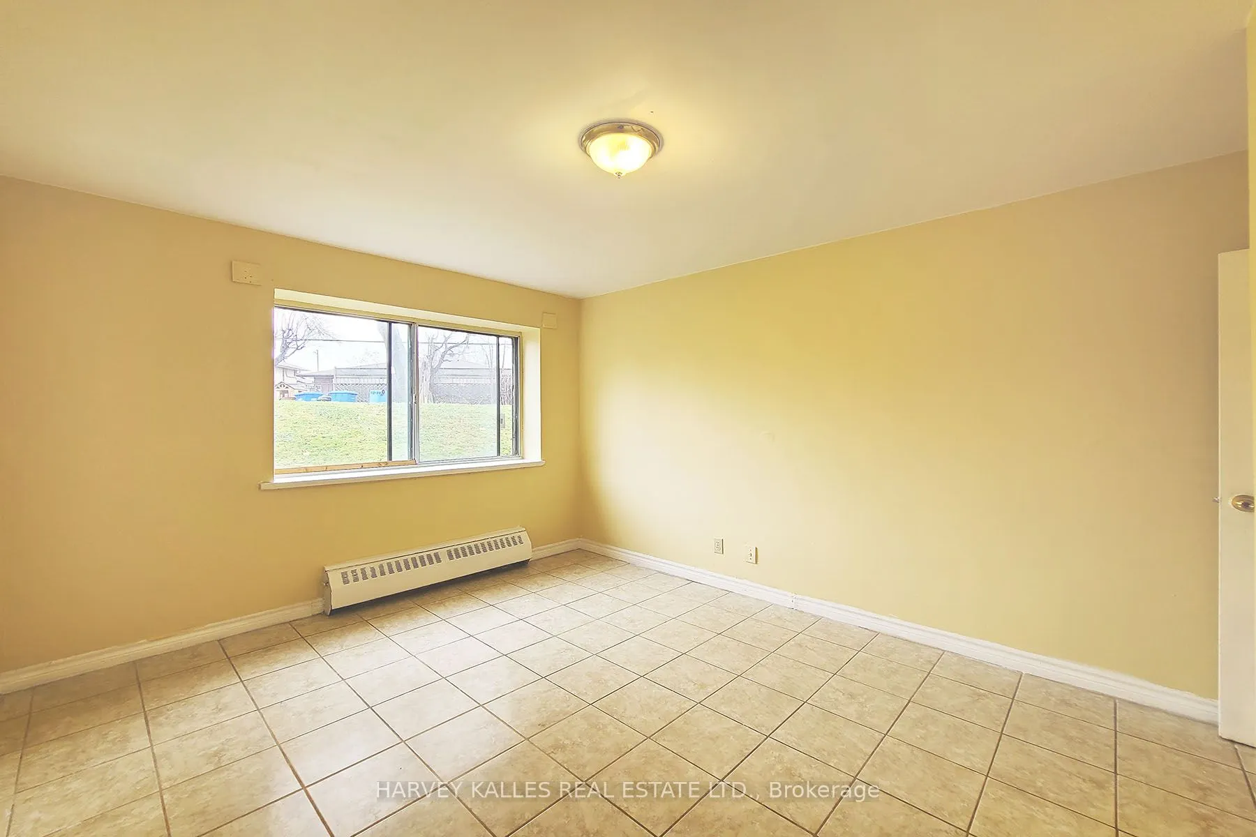 80 Blackfriar Avenue, #114