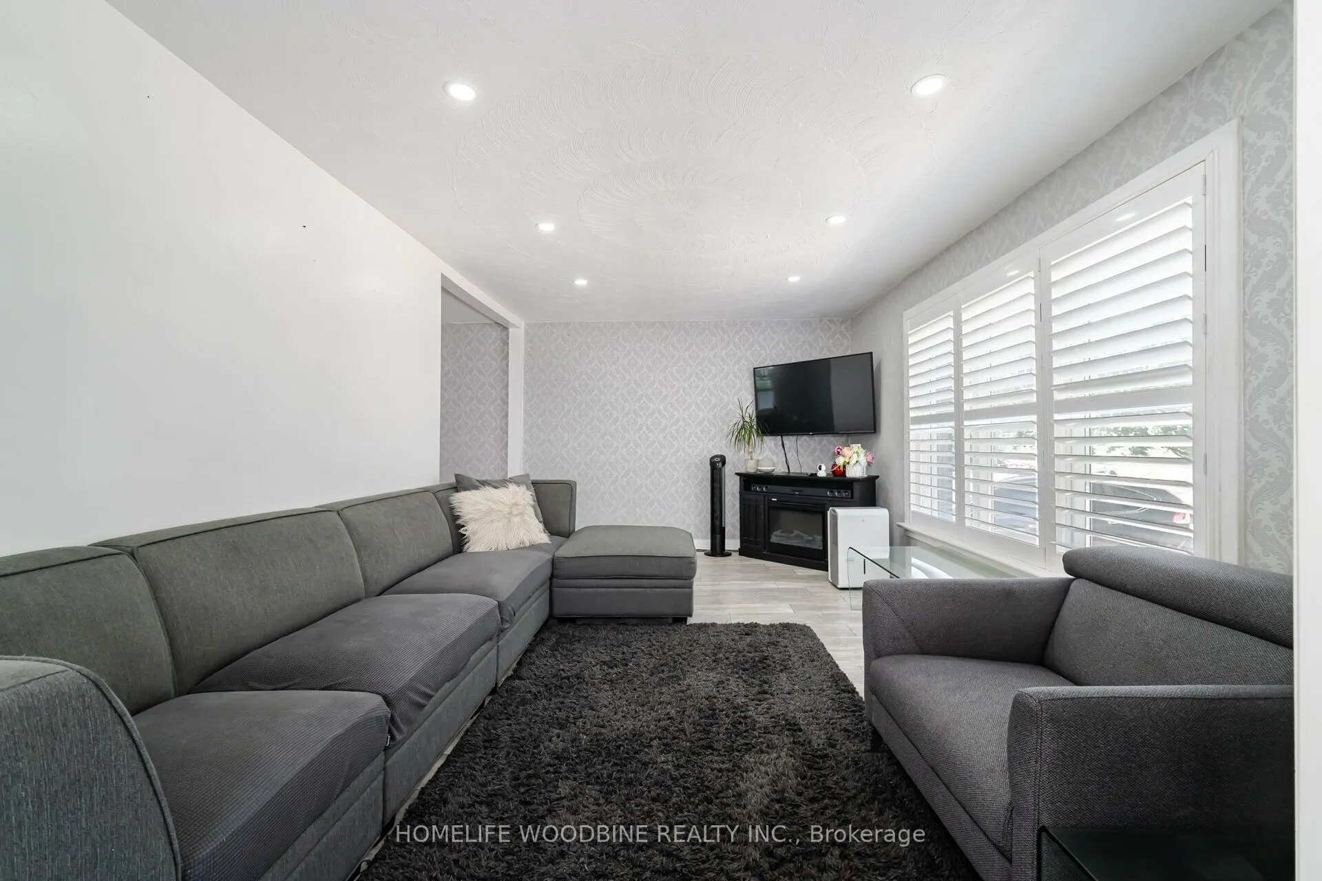 67 Allenby Avenue
