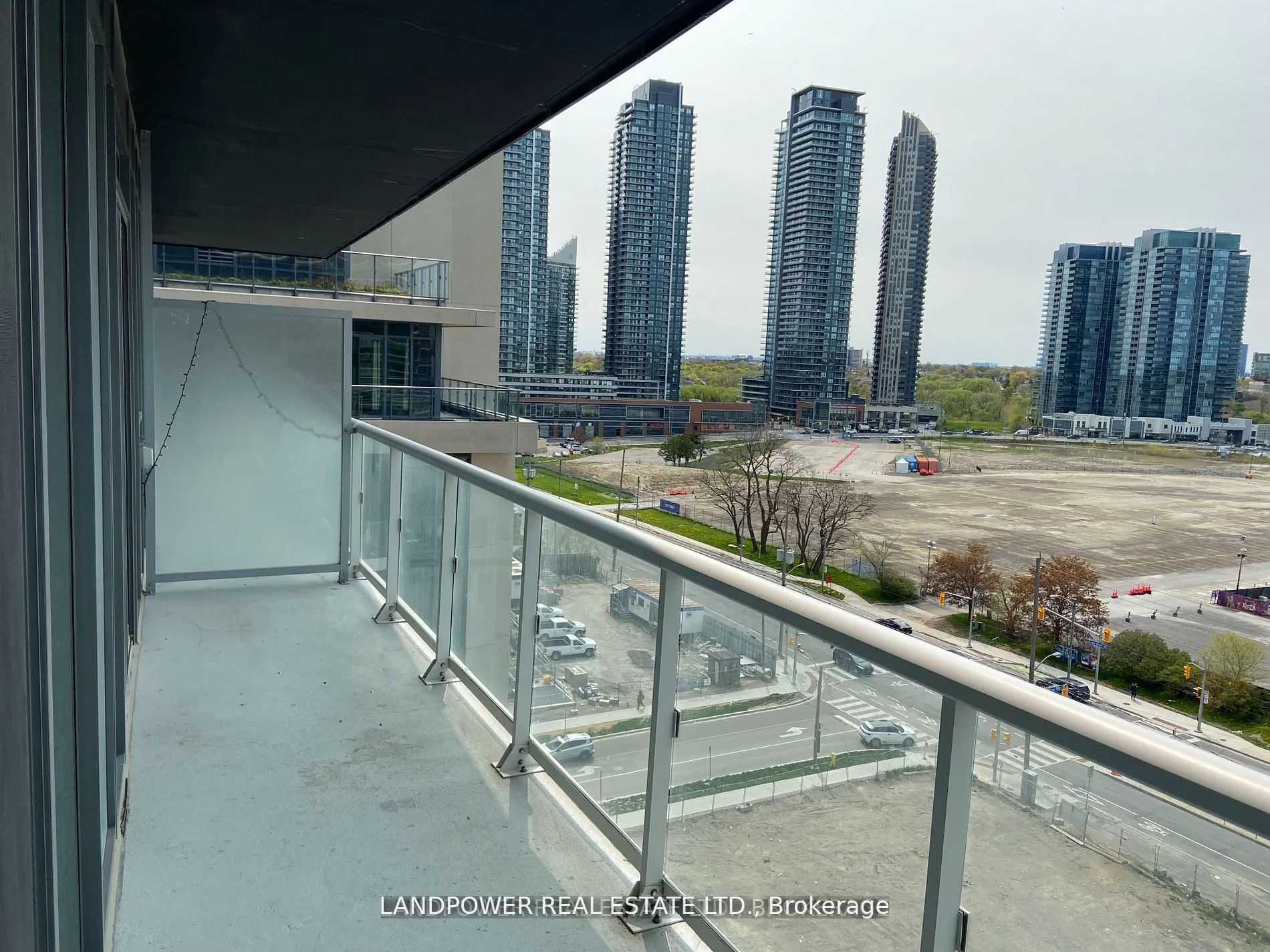 56 Annie Craig Drive, #908