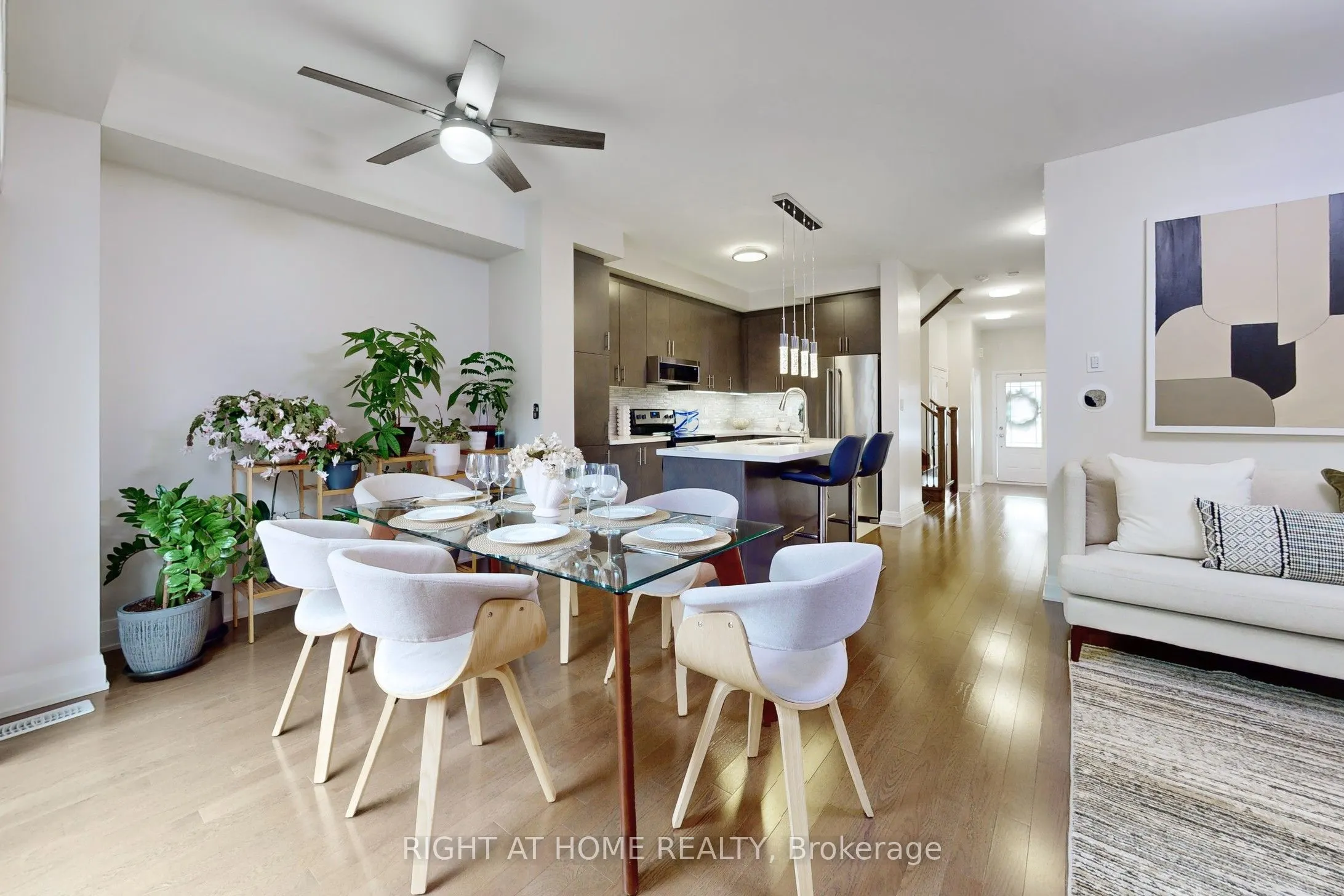 35 Oliana Way