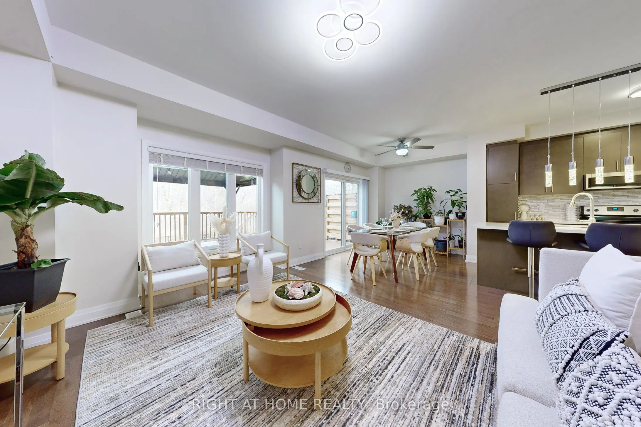 35 Oliana Way
