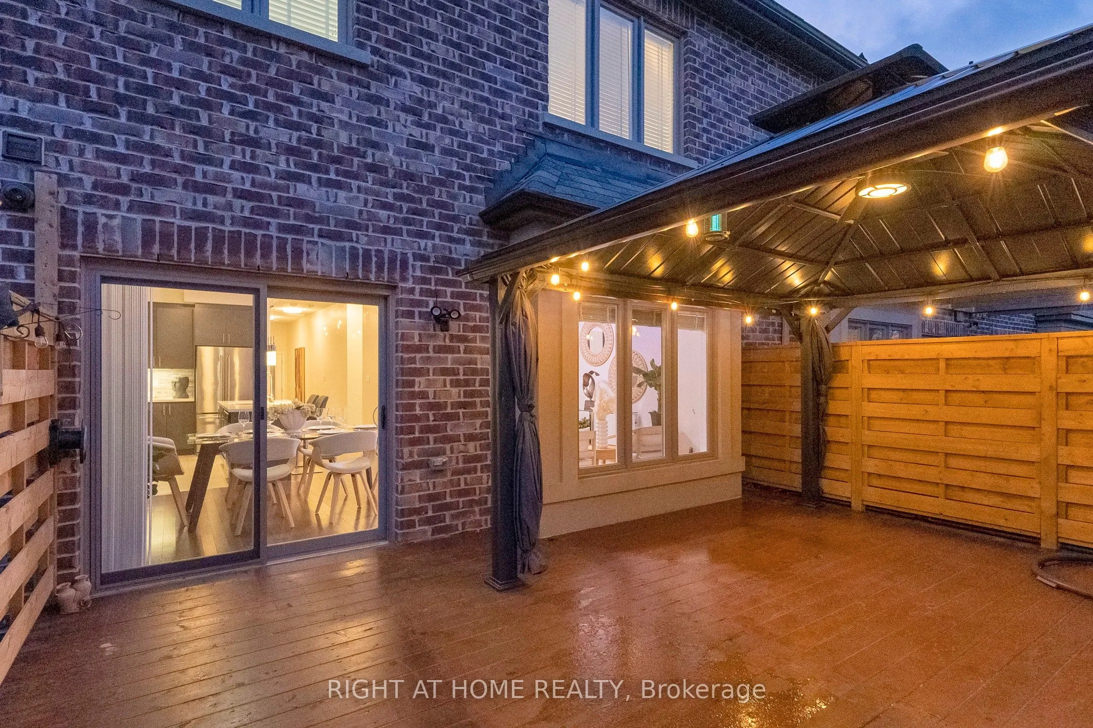 35 Oliana Way
