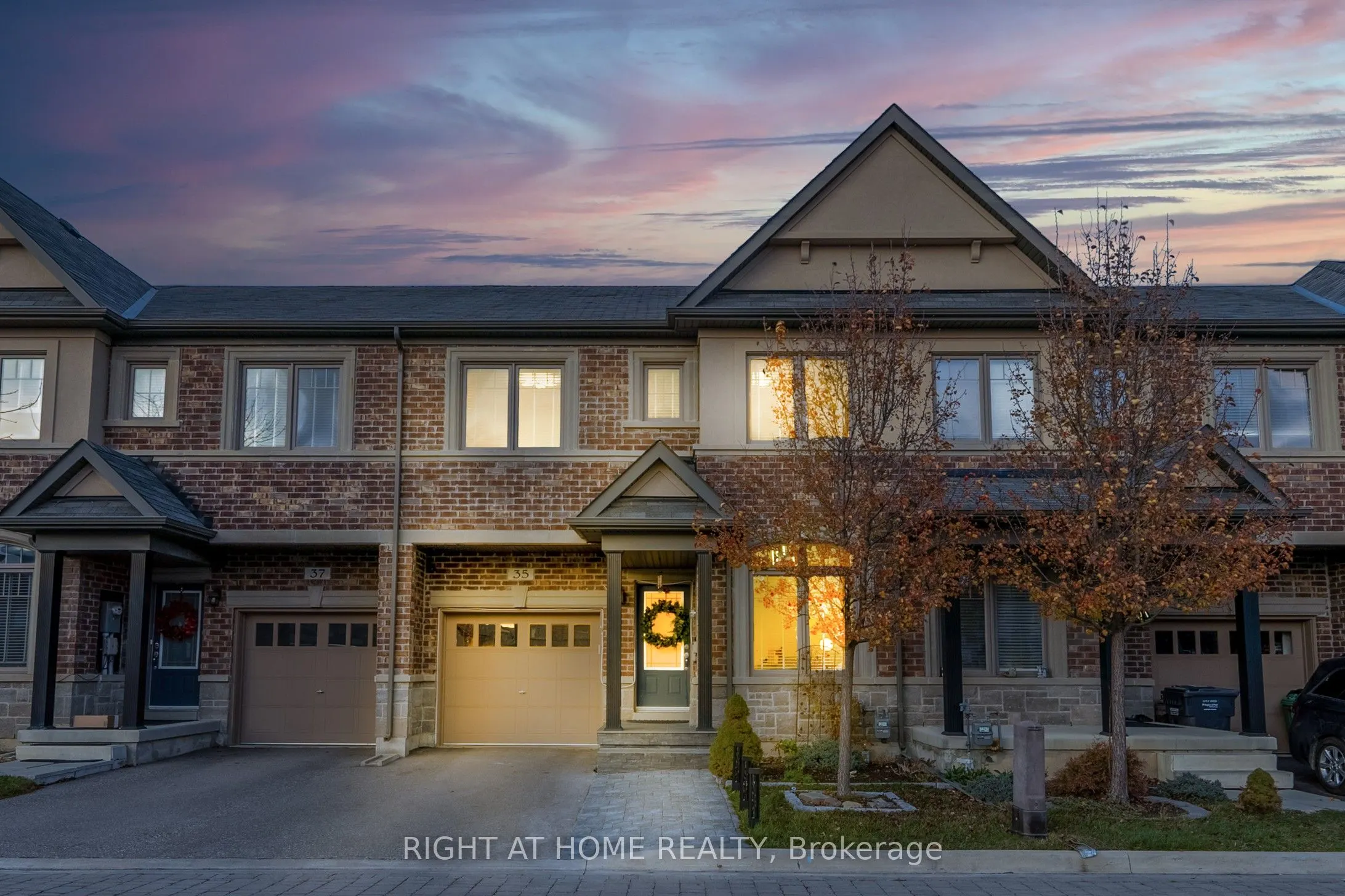 35 Oliana Way