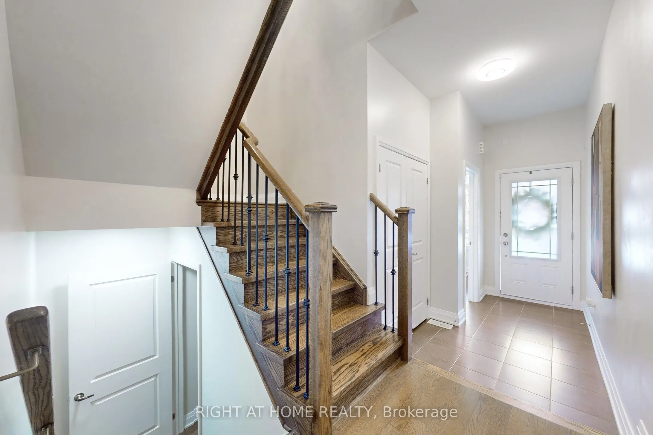 35 Oliana Way