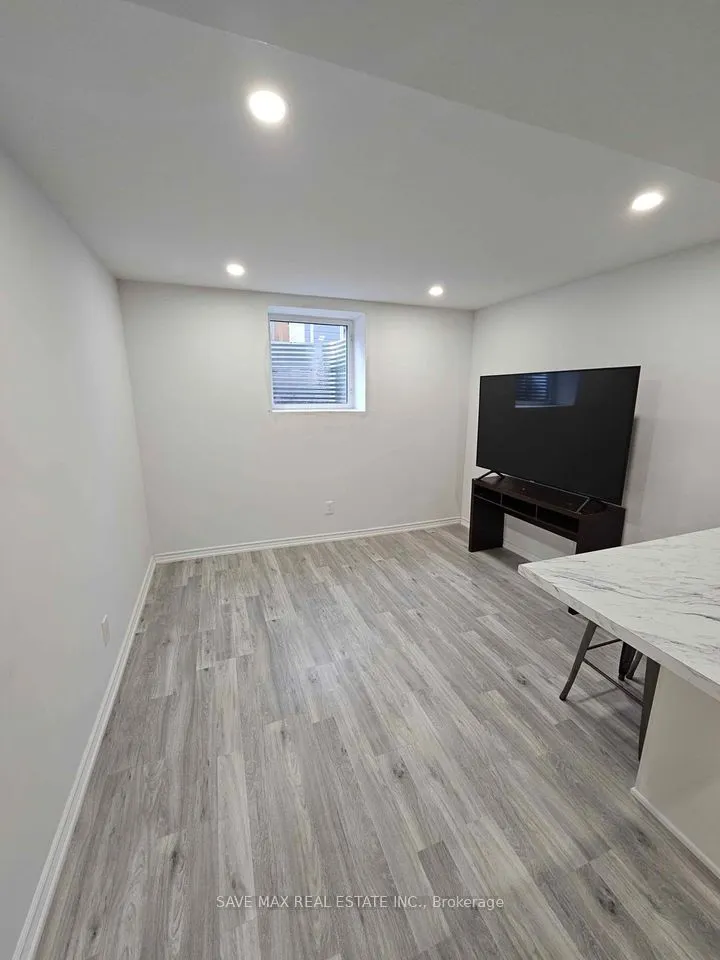 105 Whitlock Avenue, #BSMT