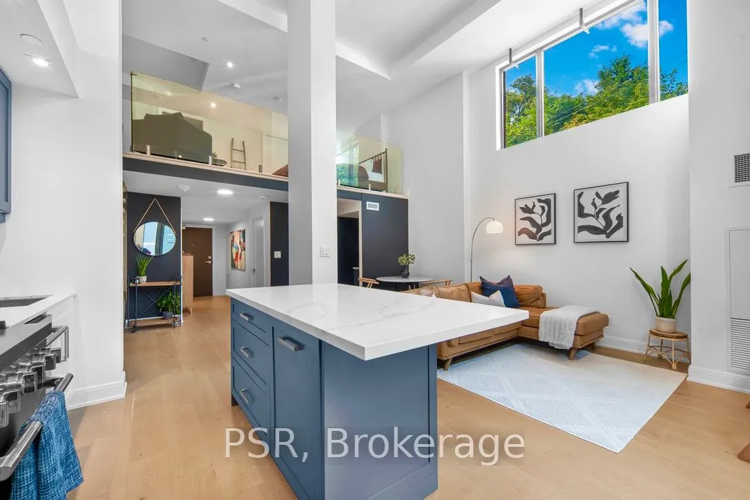 430 Roncesvalles Avenue, #105