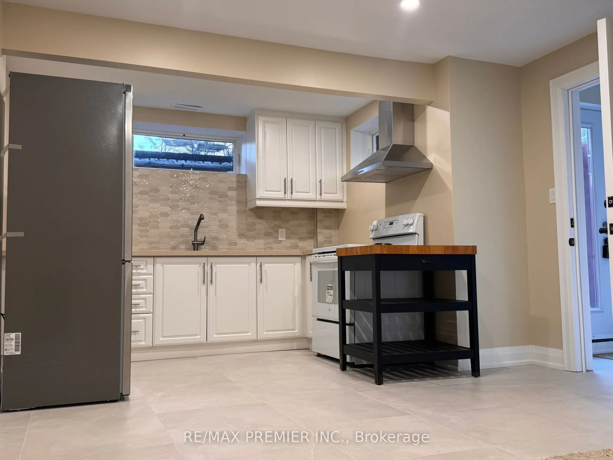 100 Flamborough Drive