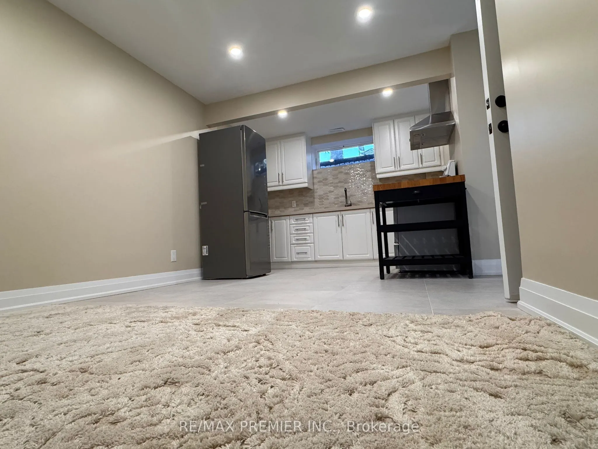 100 Flamborough Drive