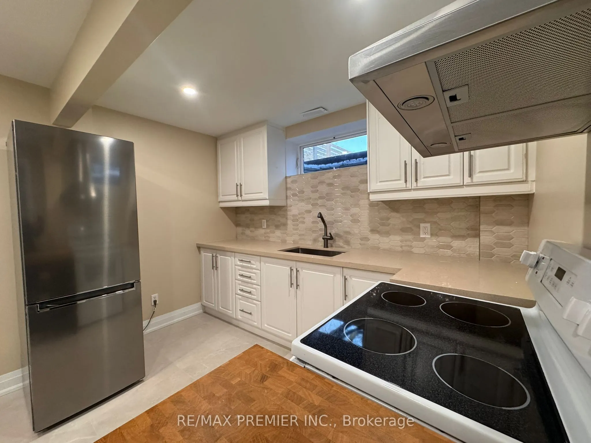 100 Flamborough Drive