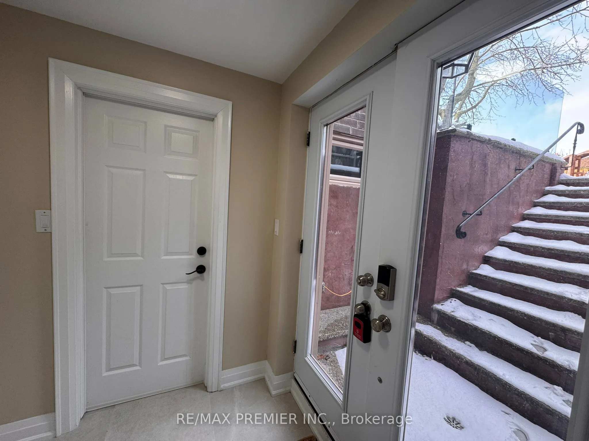 100 Flamborough Drive