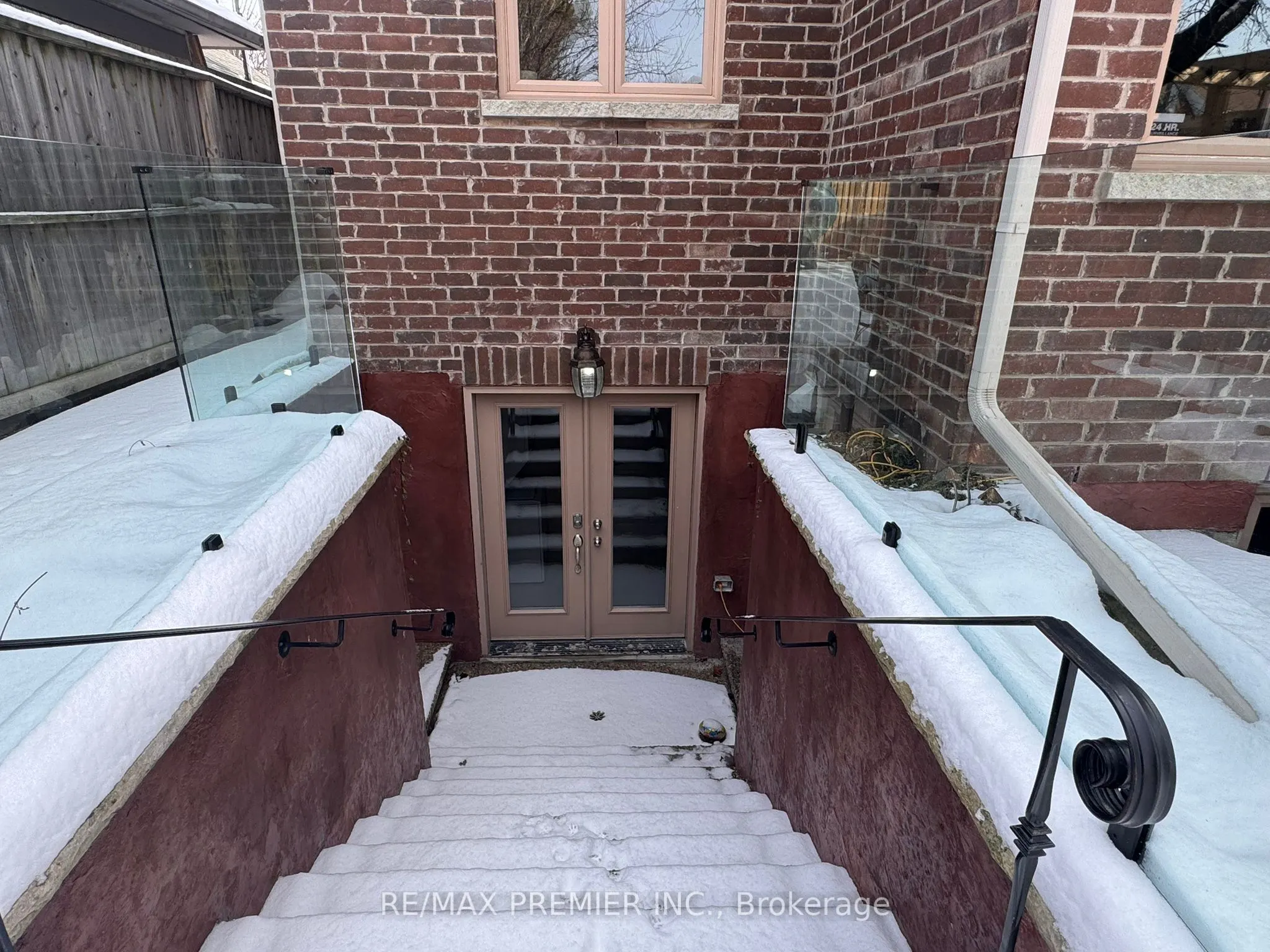100 Flamborough Drive