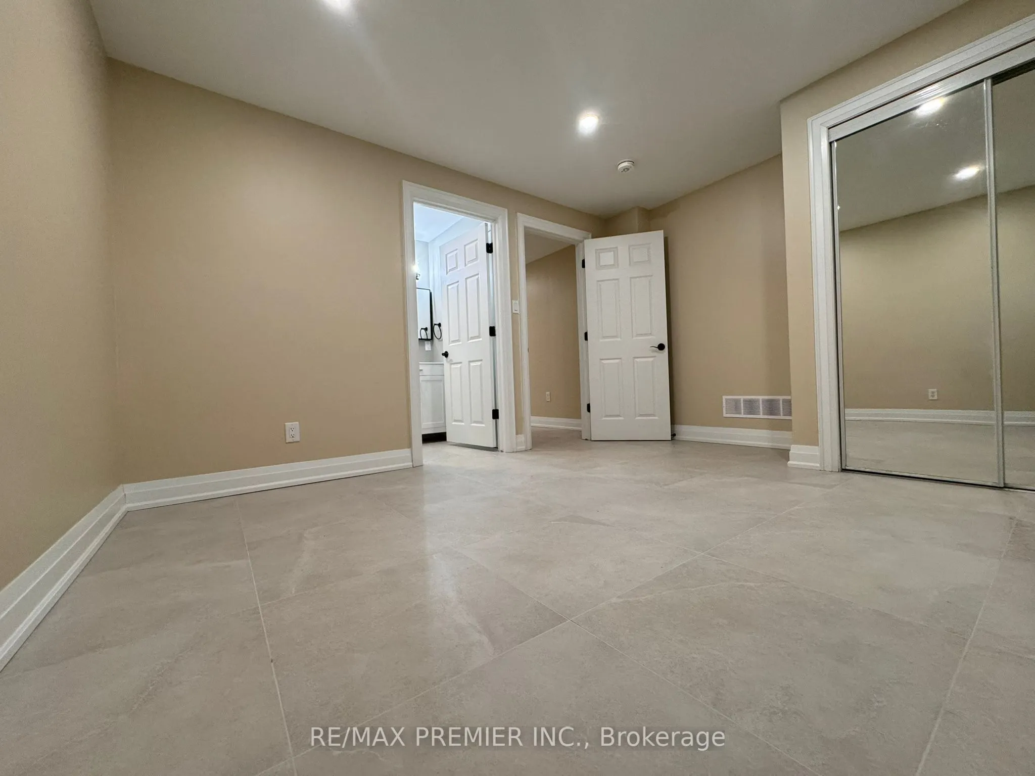 100 Flamborough Drive