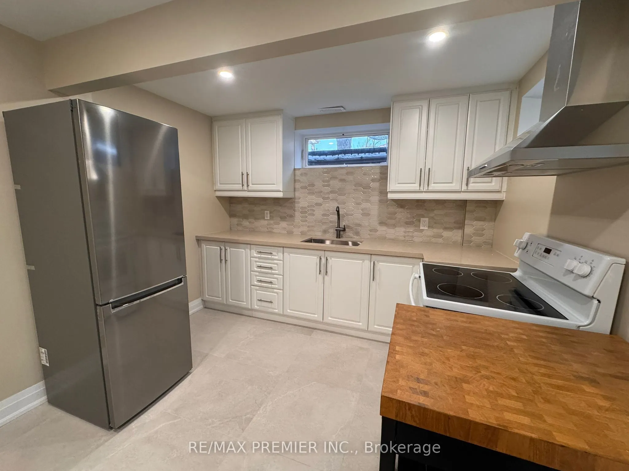 100 Flamborough Drive