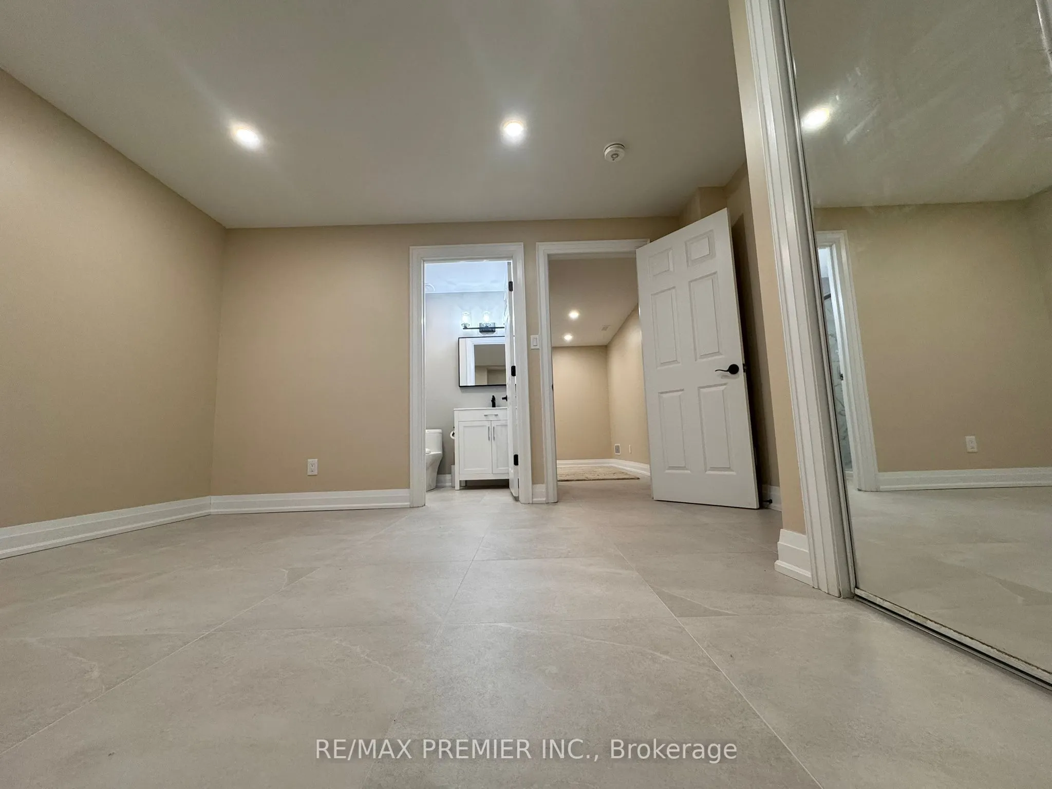 100 Flamborough Drive
