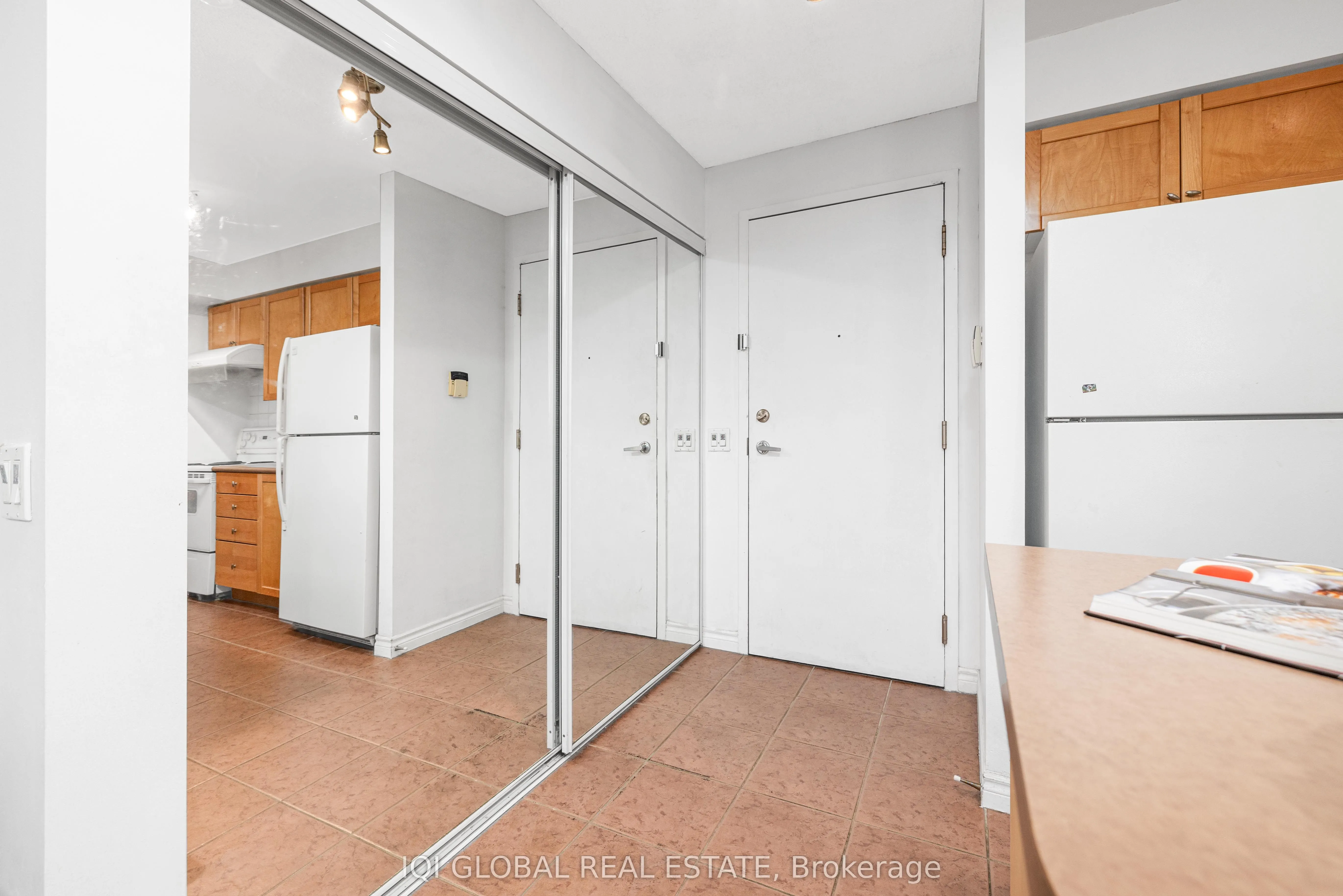 55 Strathaven Drive N, #301