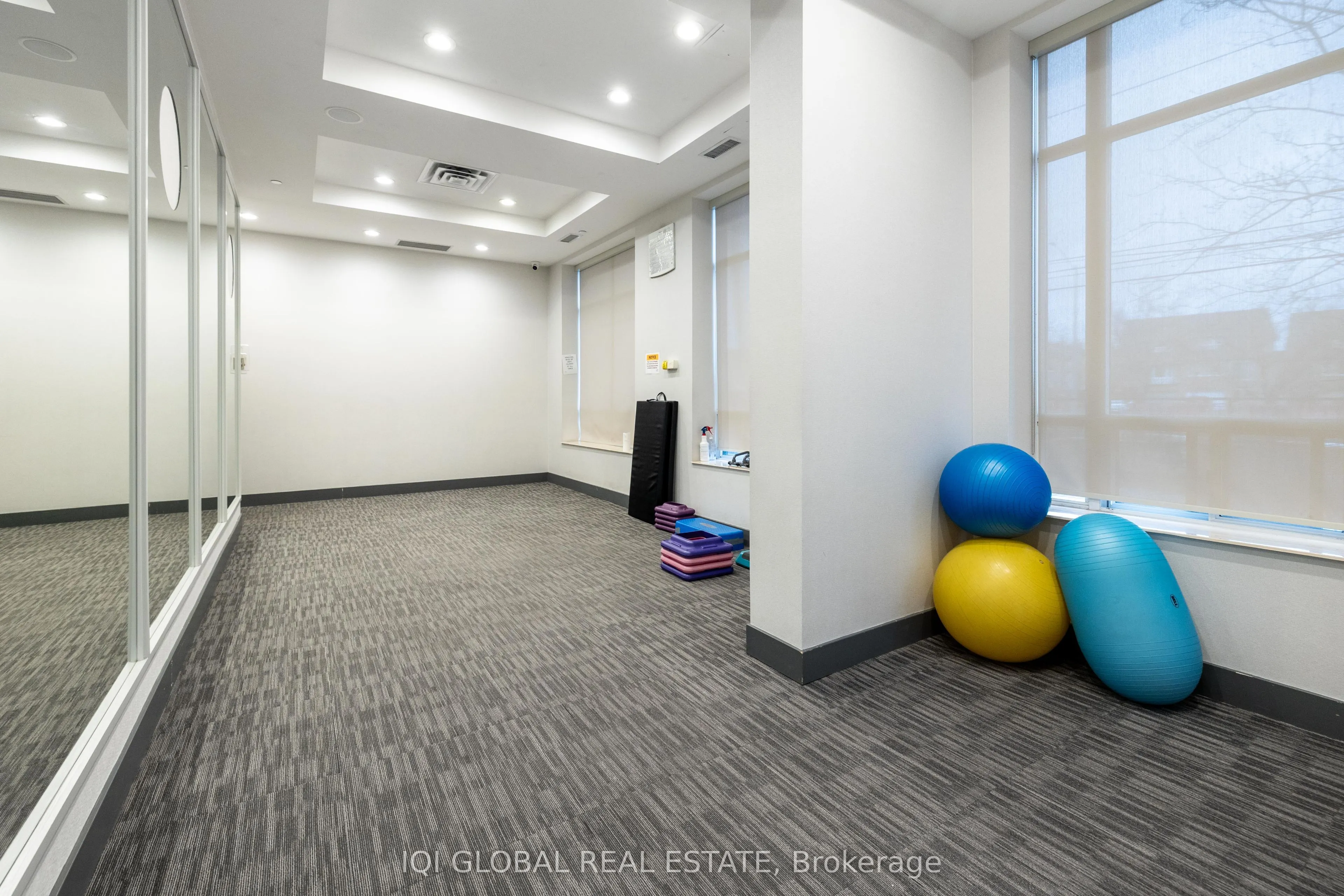 55 Strathaven Drive N, #301