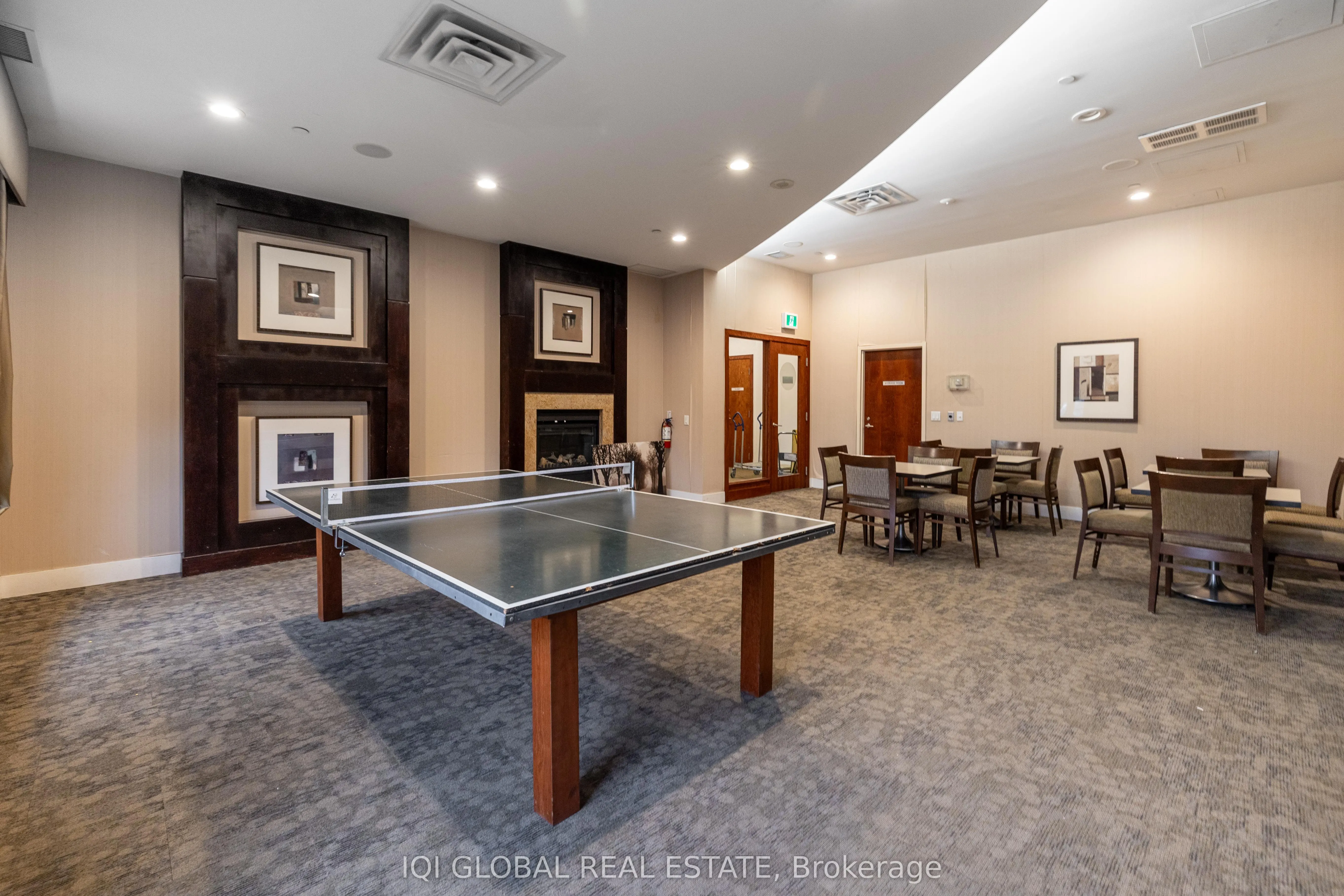 55 Strathaven Drive N, #301