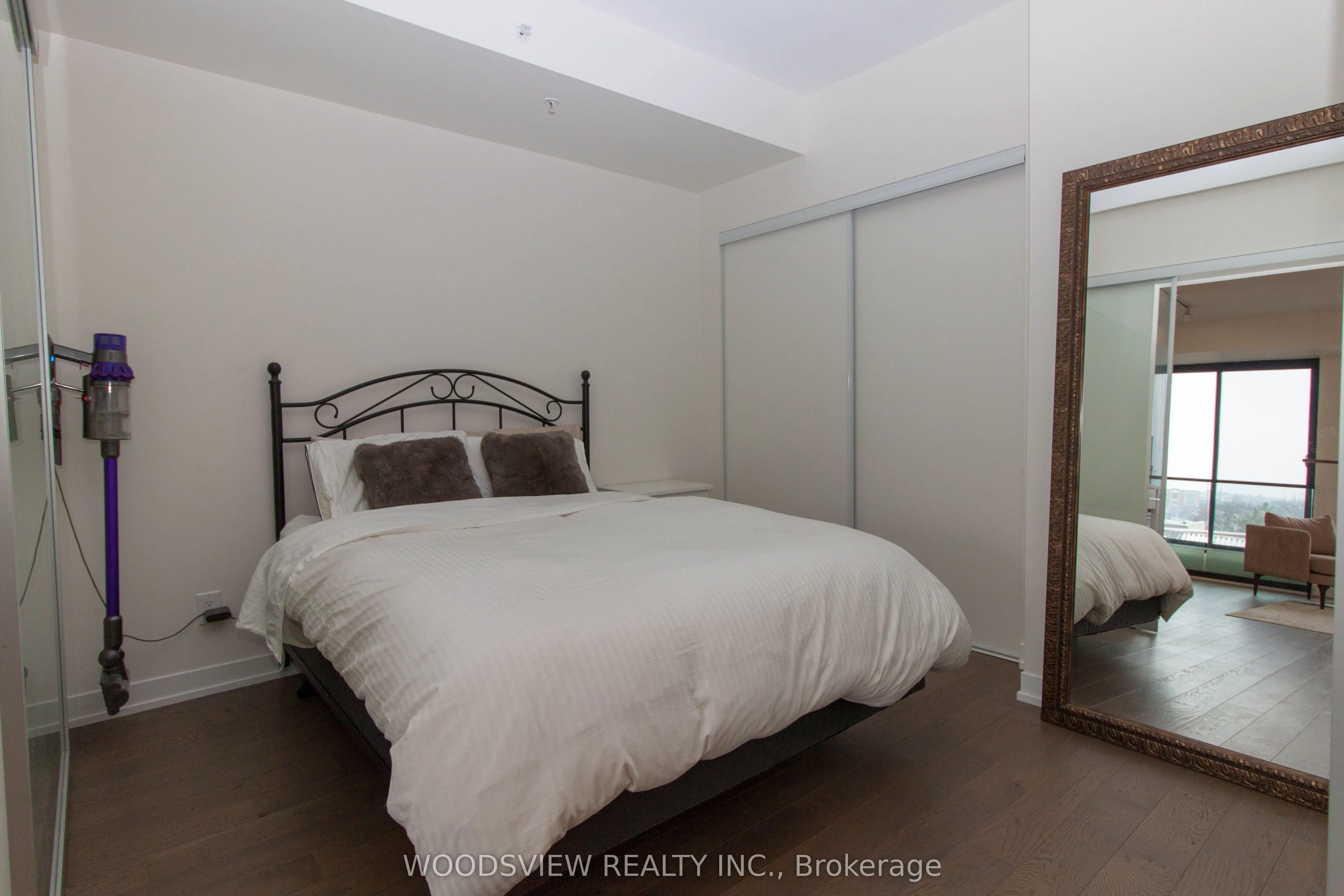 530 Indian Grove, #514