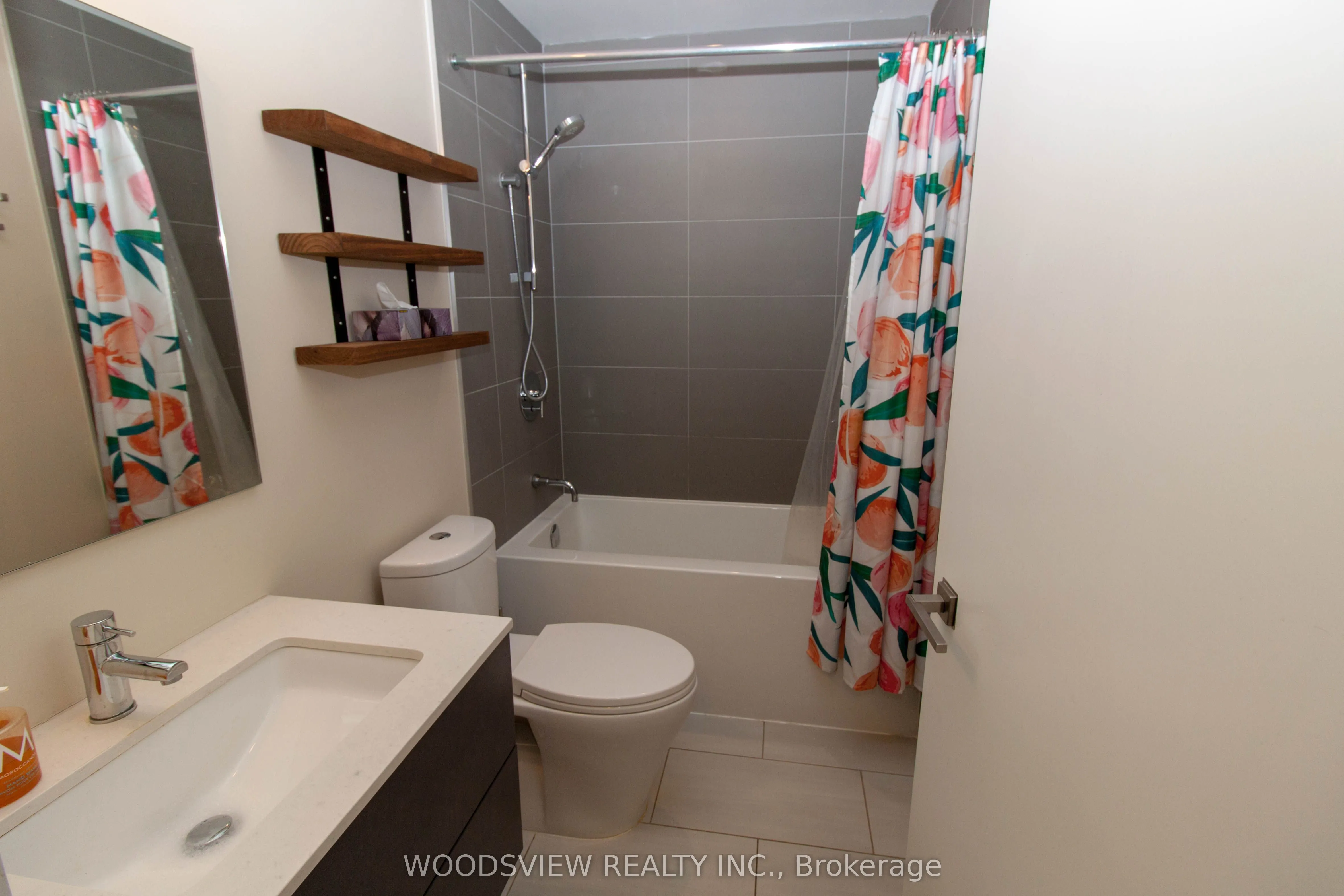 530 Indian Grove, #514