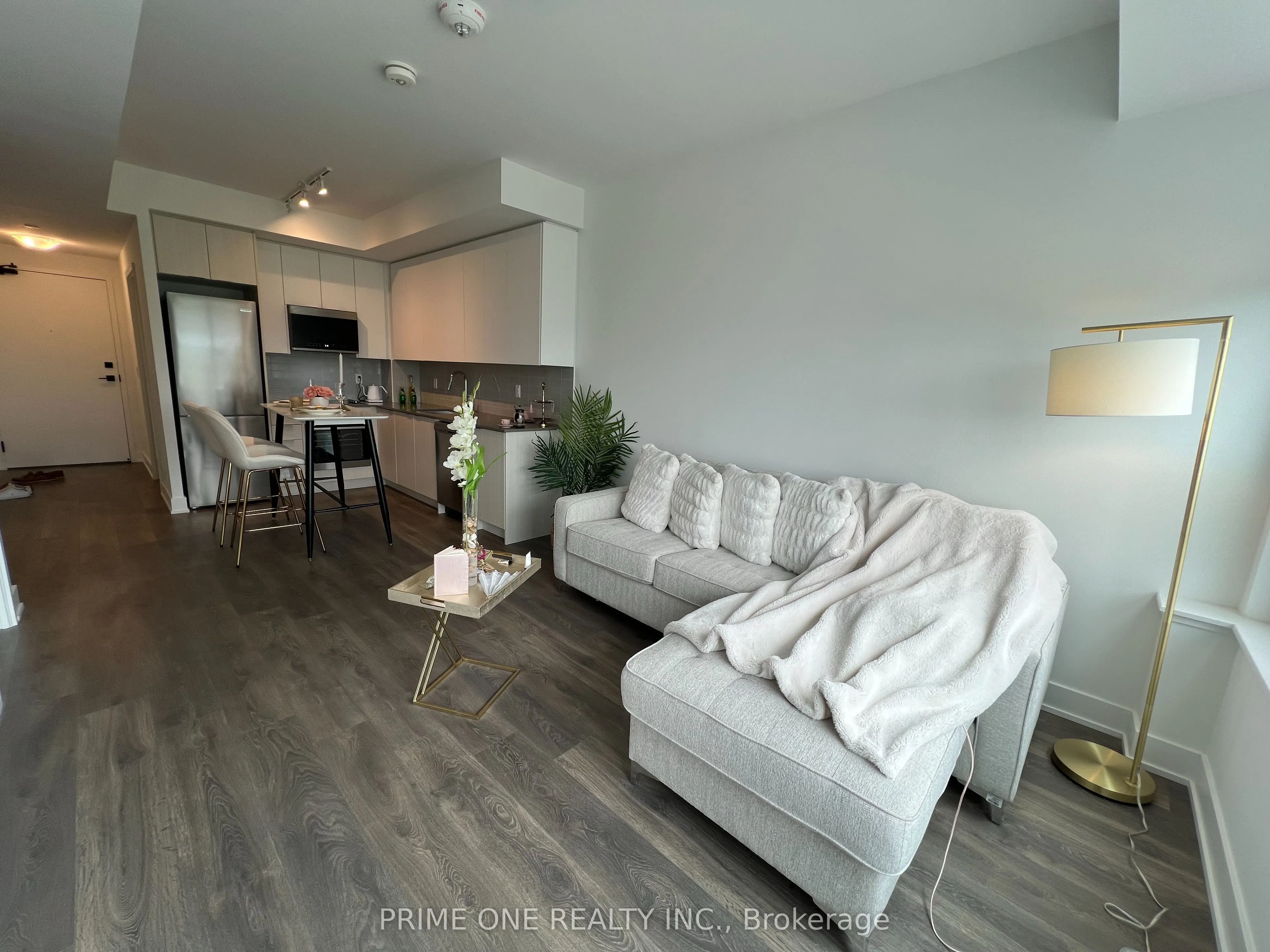 2489 Taunton Road, #614