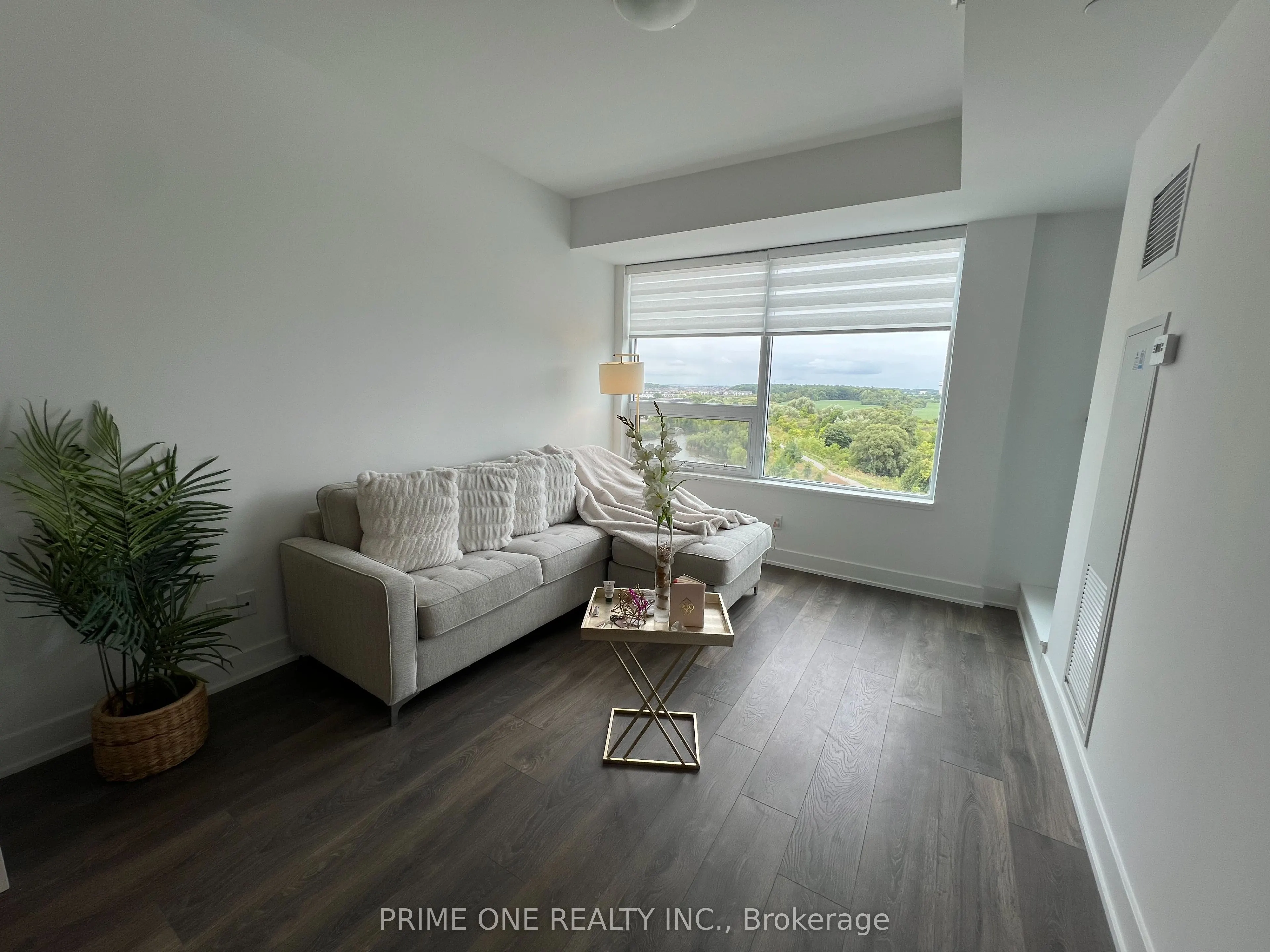 2489 Taunton Road, #614