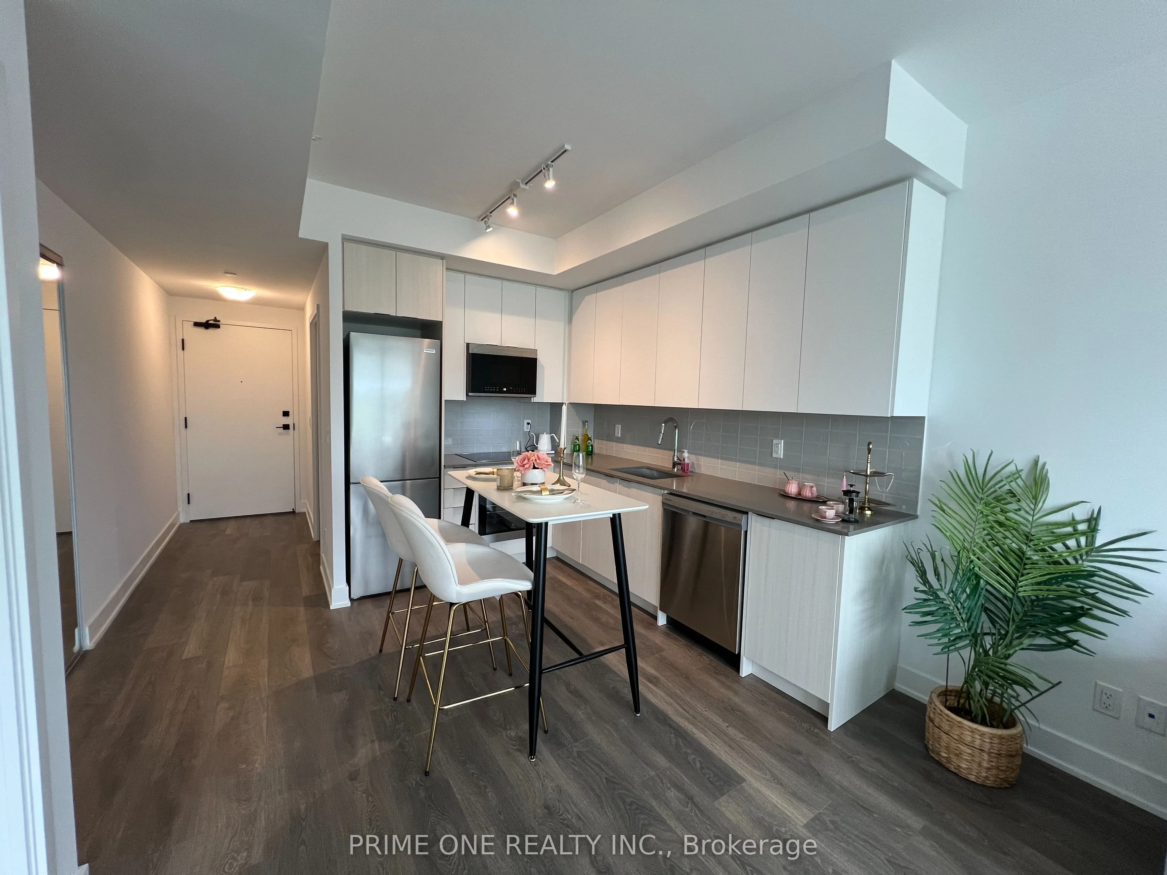 2489 Taunton Road, #614