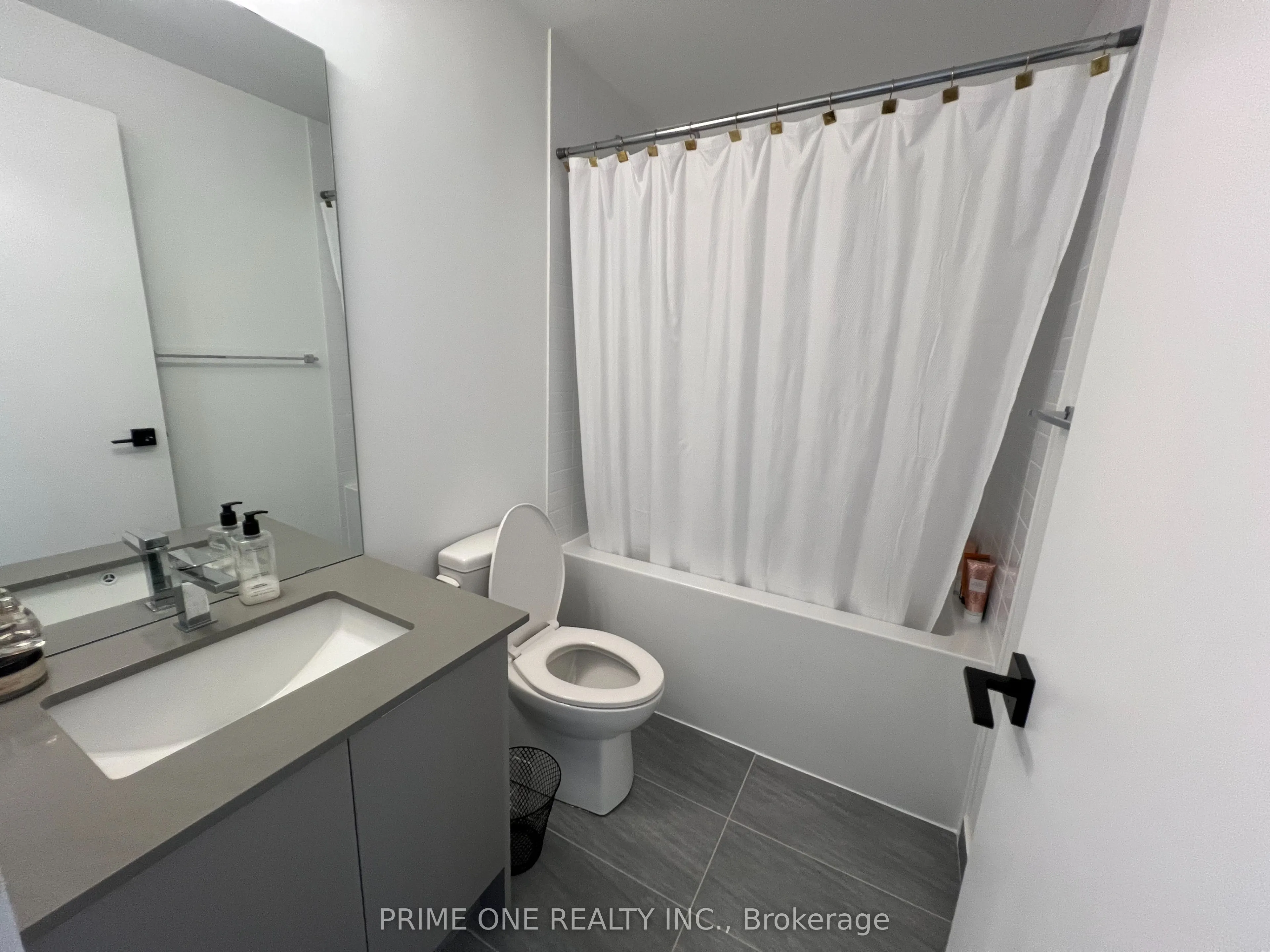 2489 Taunton Road, #614