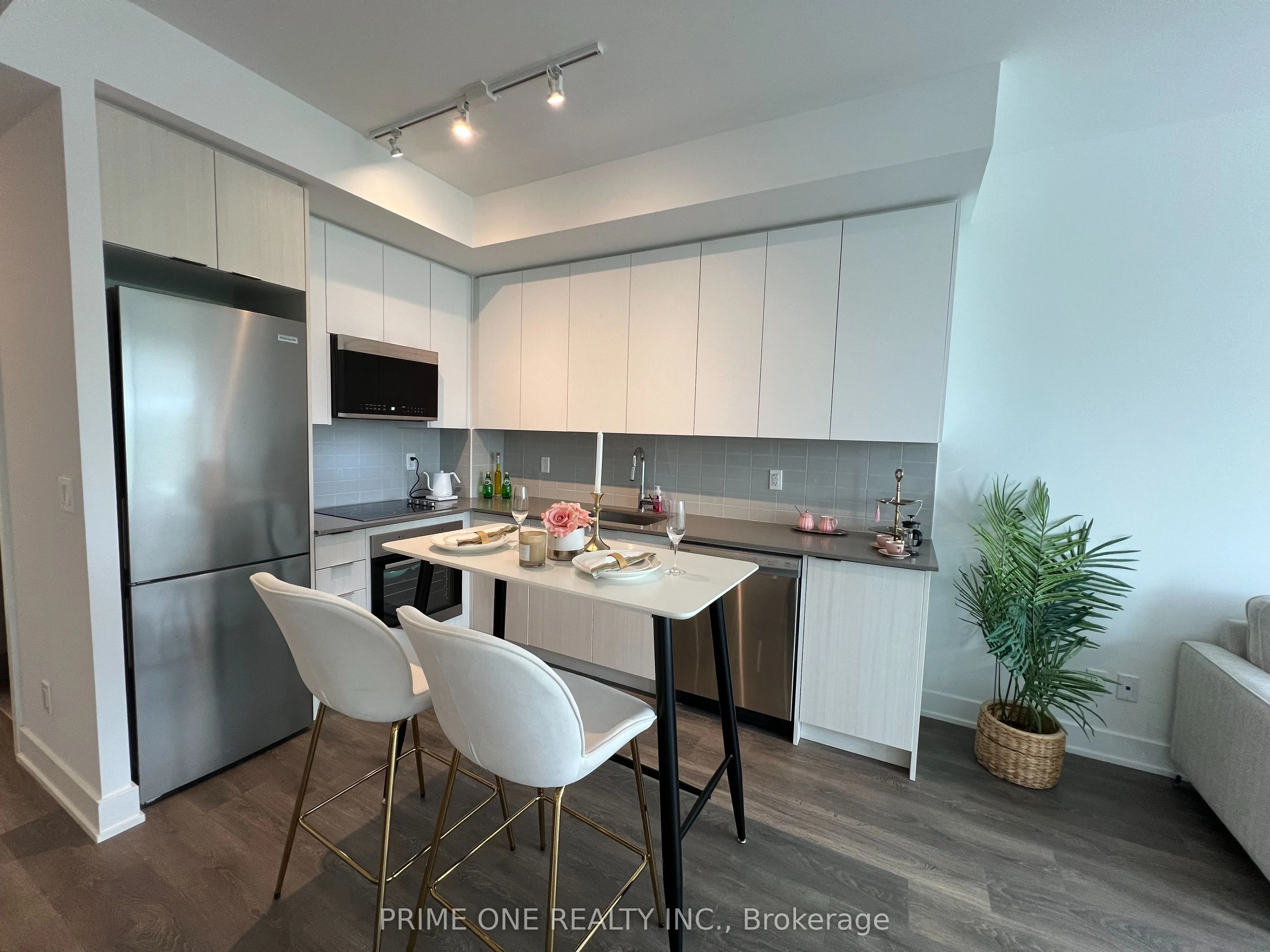 2489 Taunton Road, #614