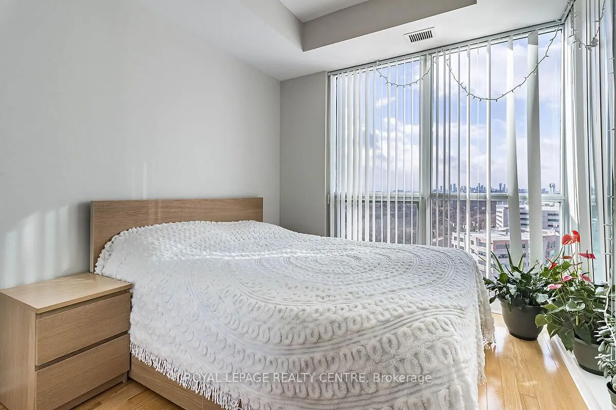 225 Sherway Gardens Road, #1210
